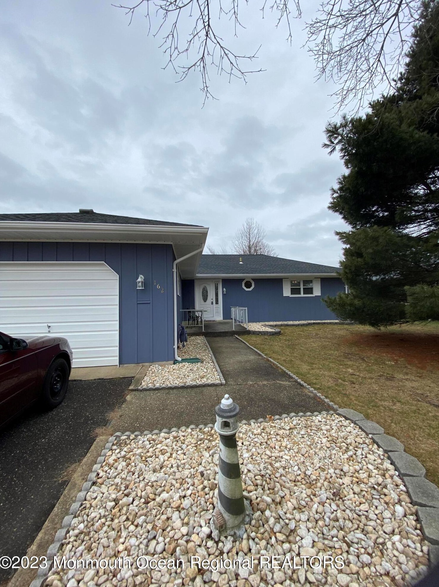 162 Guadeloupe Dr, Toms River, NJ 08757-4333
