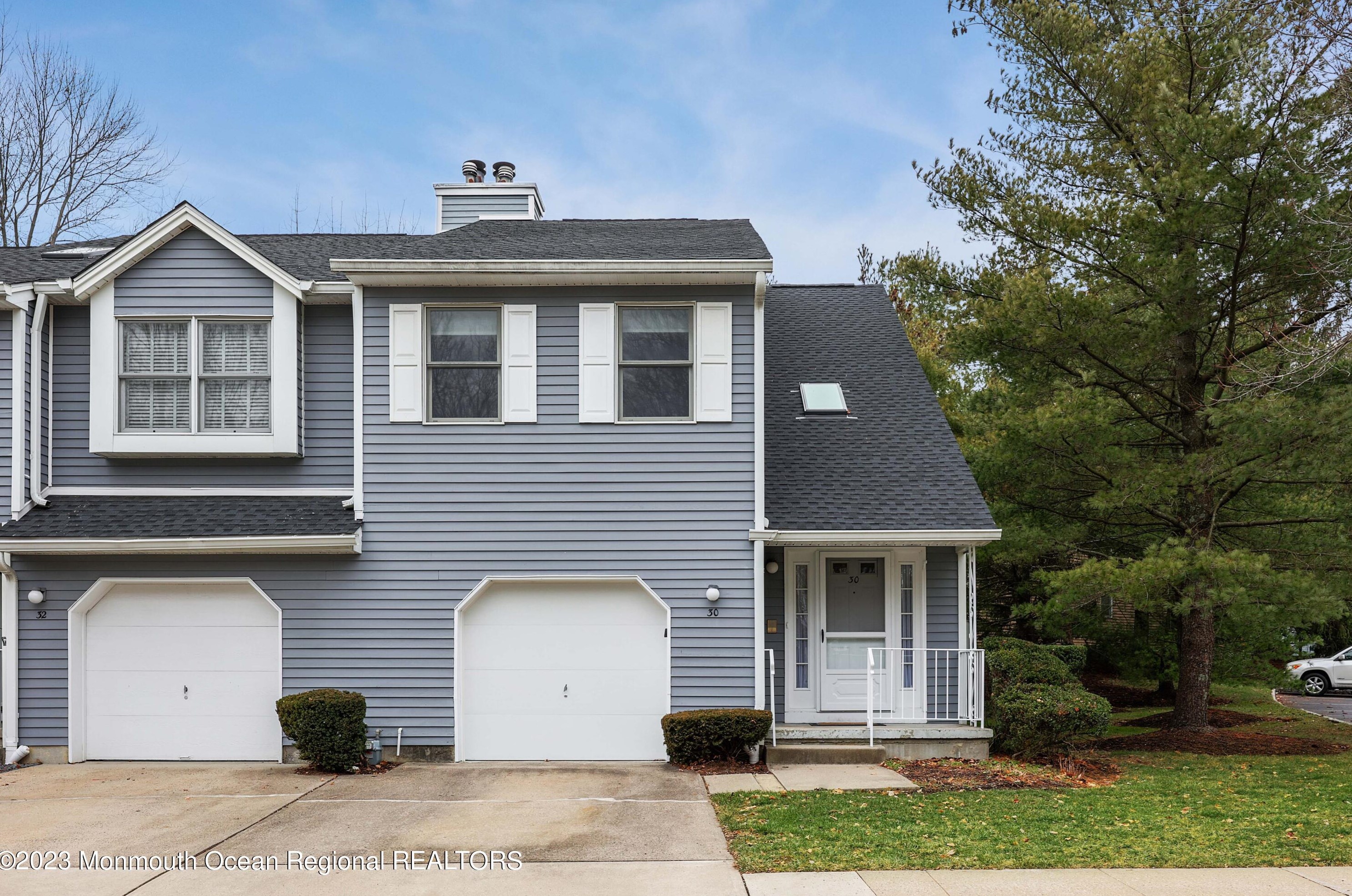 30 Essex Dr, Little Silver, NJ 07739
