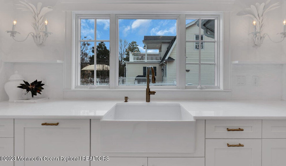 58 Curtis Ave, Wall Township NJ  08736-3502 exterior