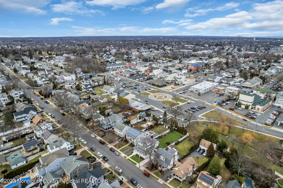 58 Curtis Ave, Wall Township NJ  08736-3502 exterior