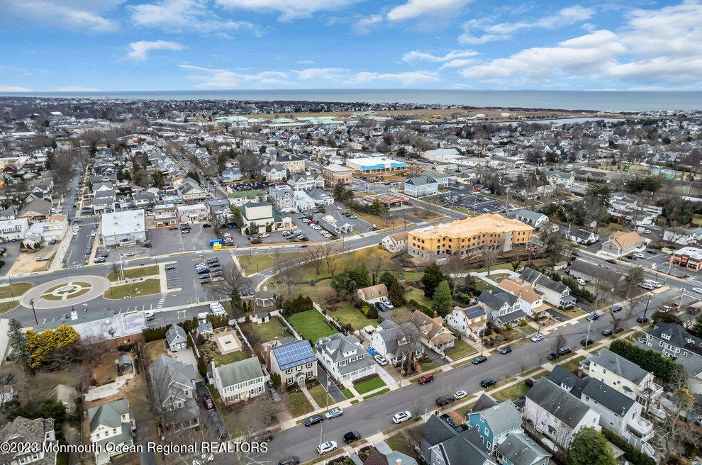 58 Curtis Ave, Wall Township NJ  08736-3502 exterior