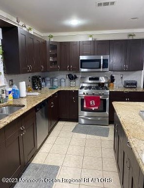 935 5th St, Keyport, NJ 07735