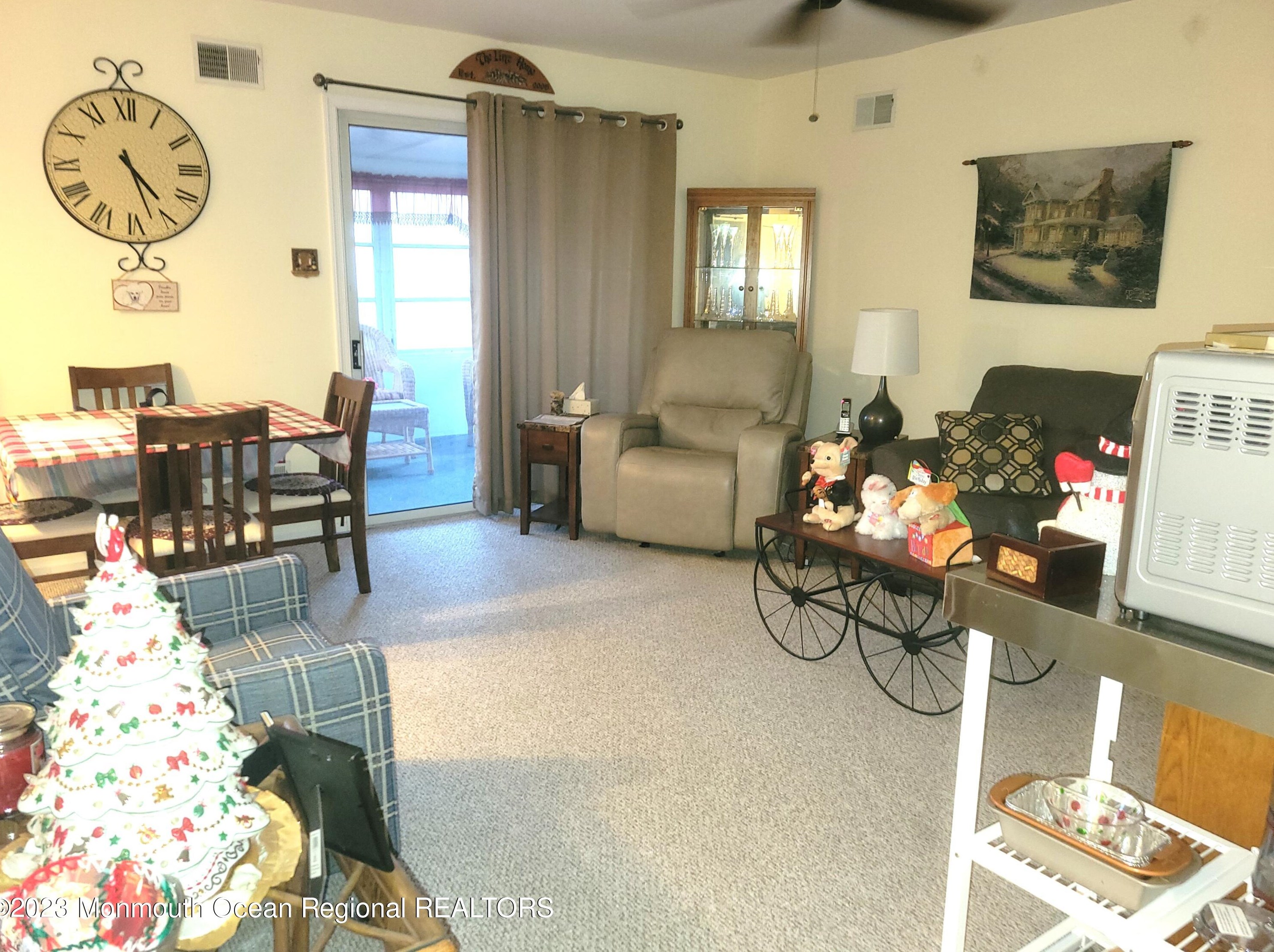 320 Concord Ct, Tuckerton, NJ 08087-1315