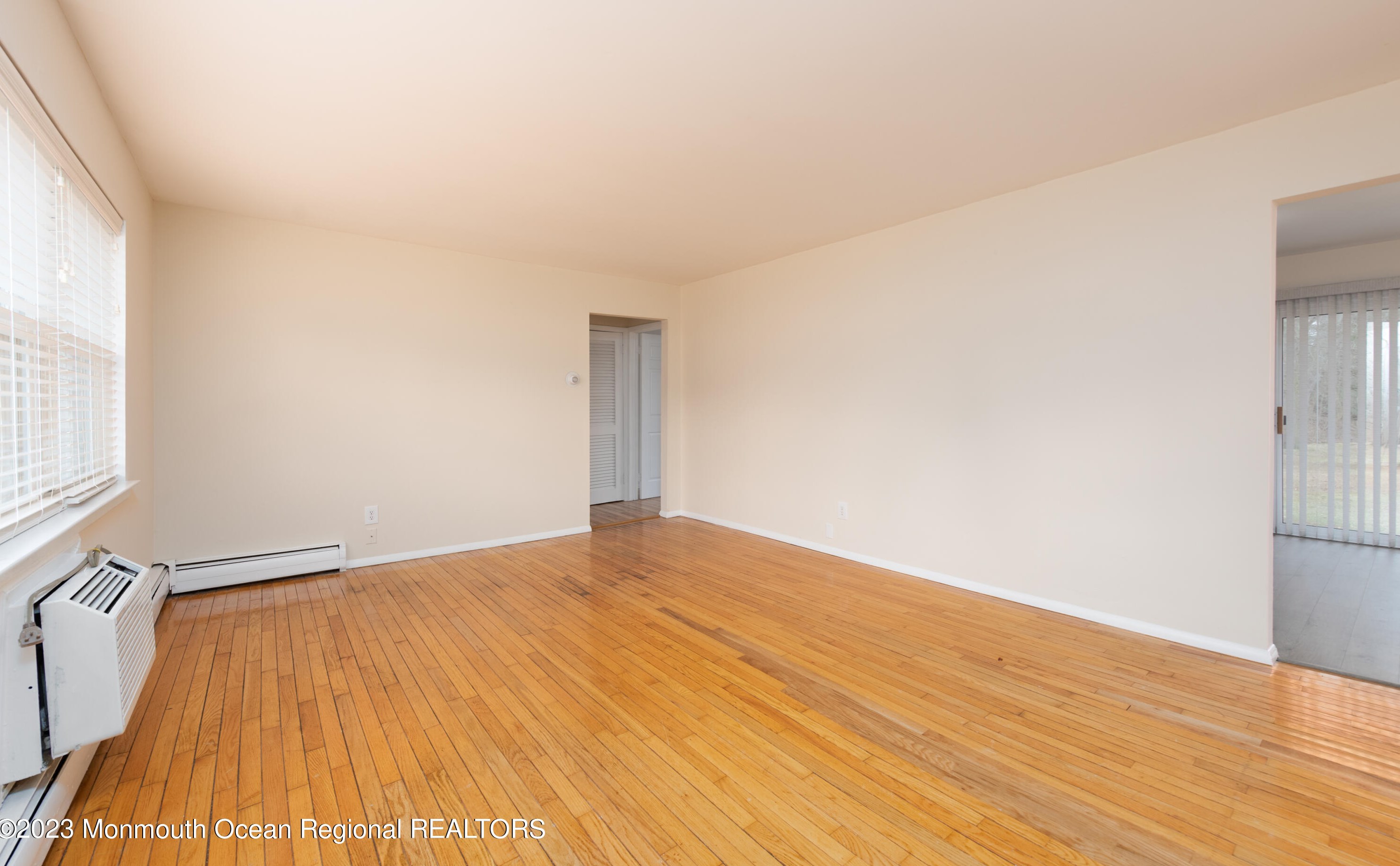 42 King James Ln, Atlantic Highlands, NJ 07716