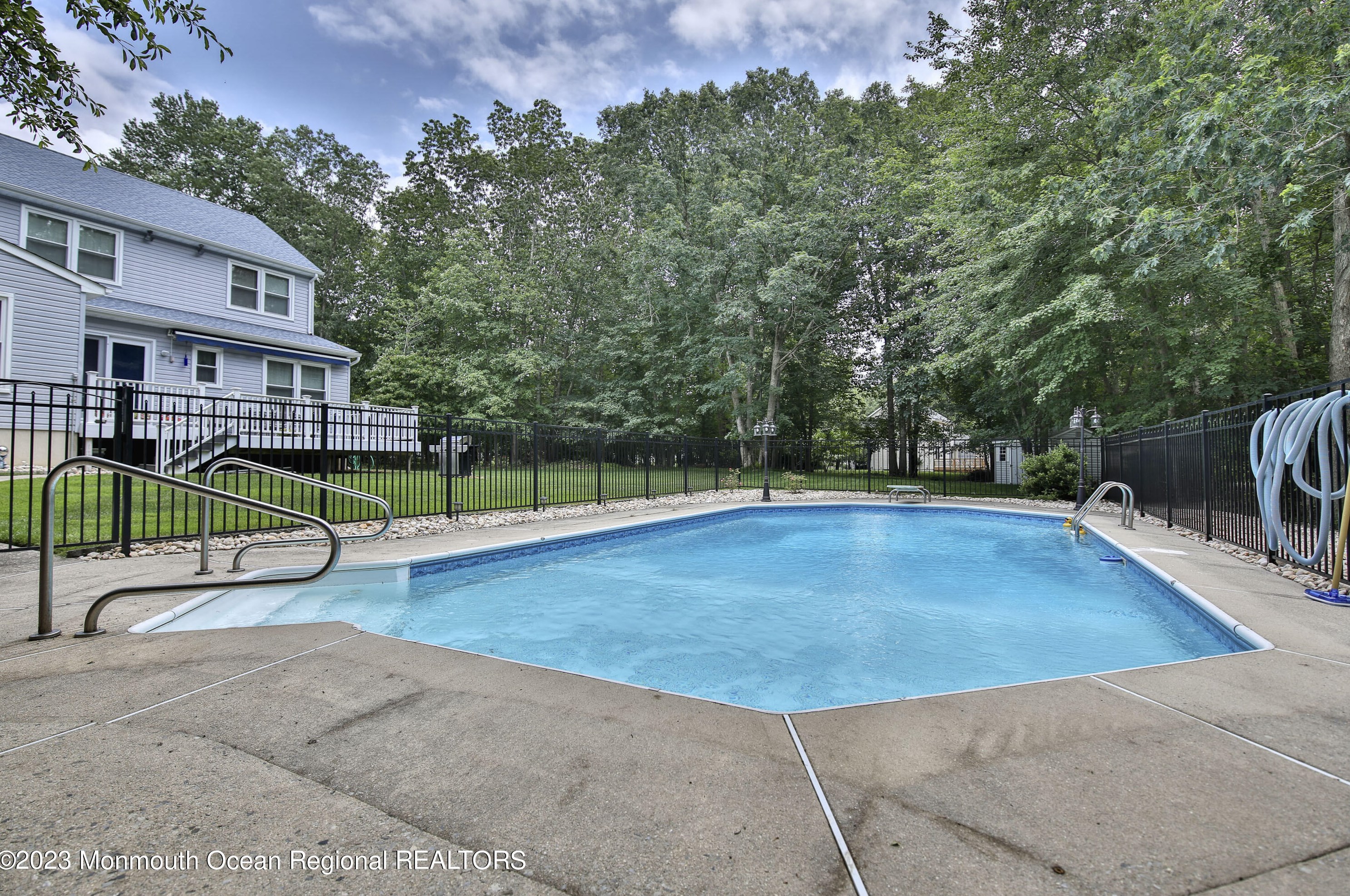 10 Rue Monet, Jackson Twp, NJ 08527