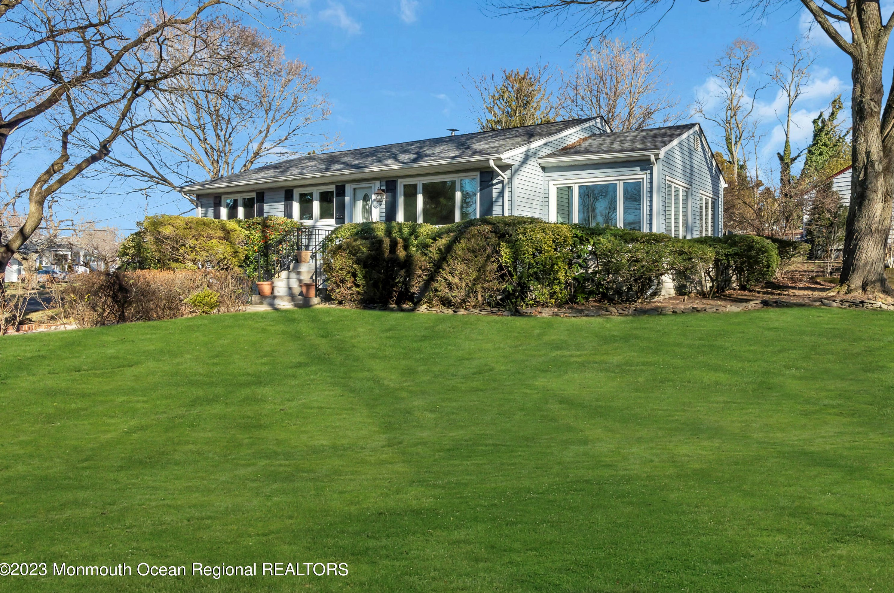 709 Park Ave, Middletown, NJ 07748