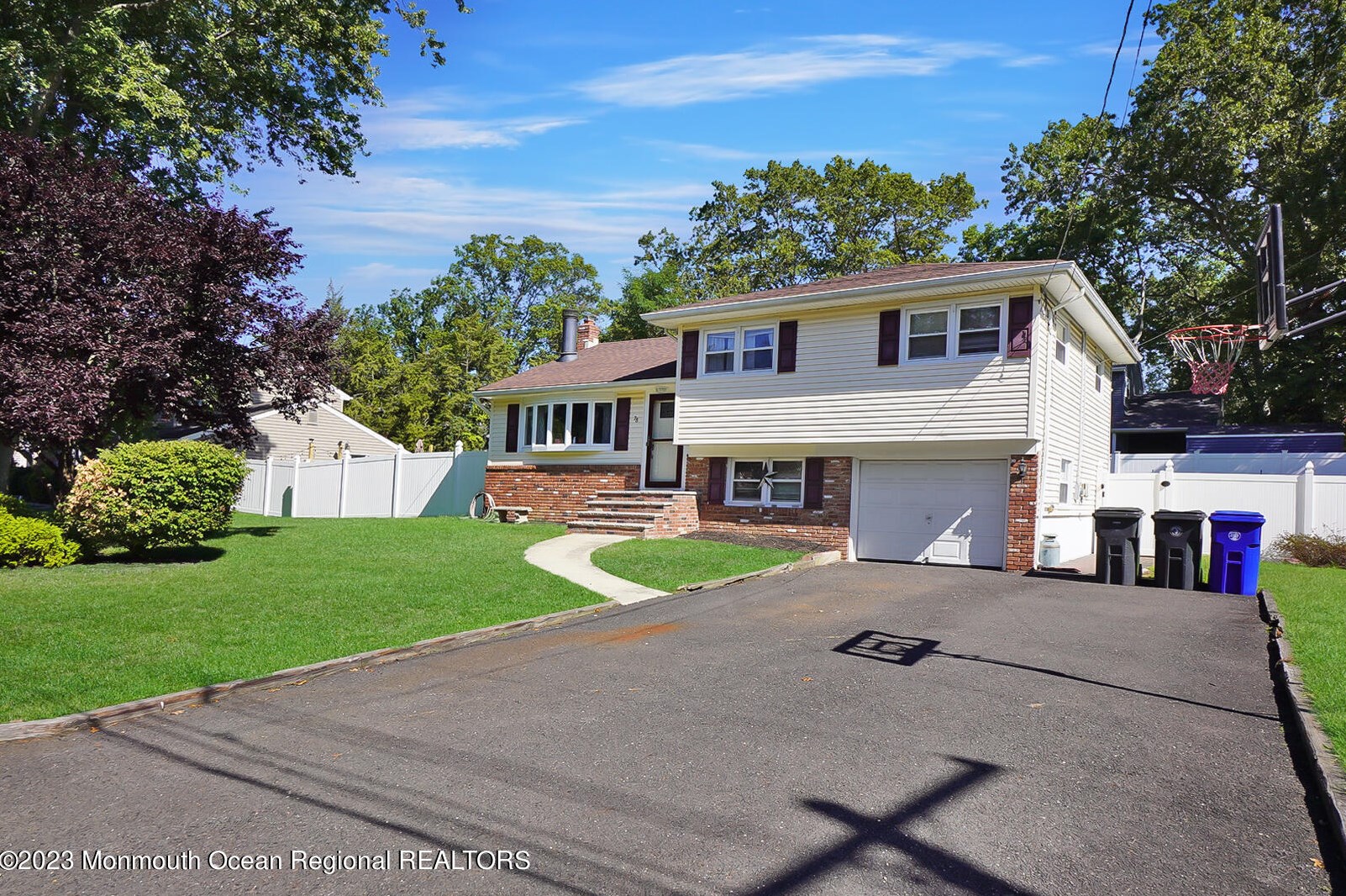 78 Shady Nook Dr, Toms River NJ  08755-5125 exterior