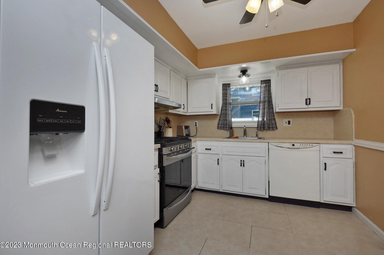 78 Shady Nook Dr, Toms River NJ  08755-5125 exterior