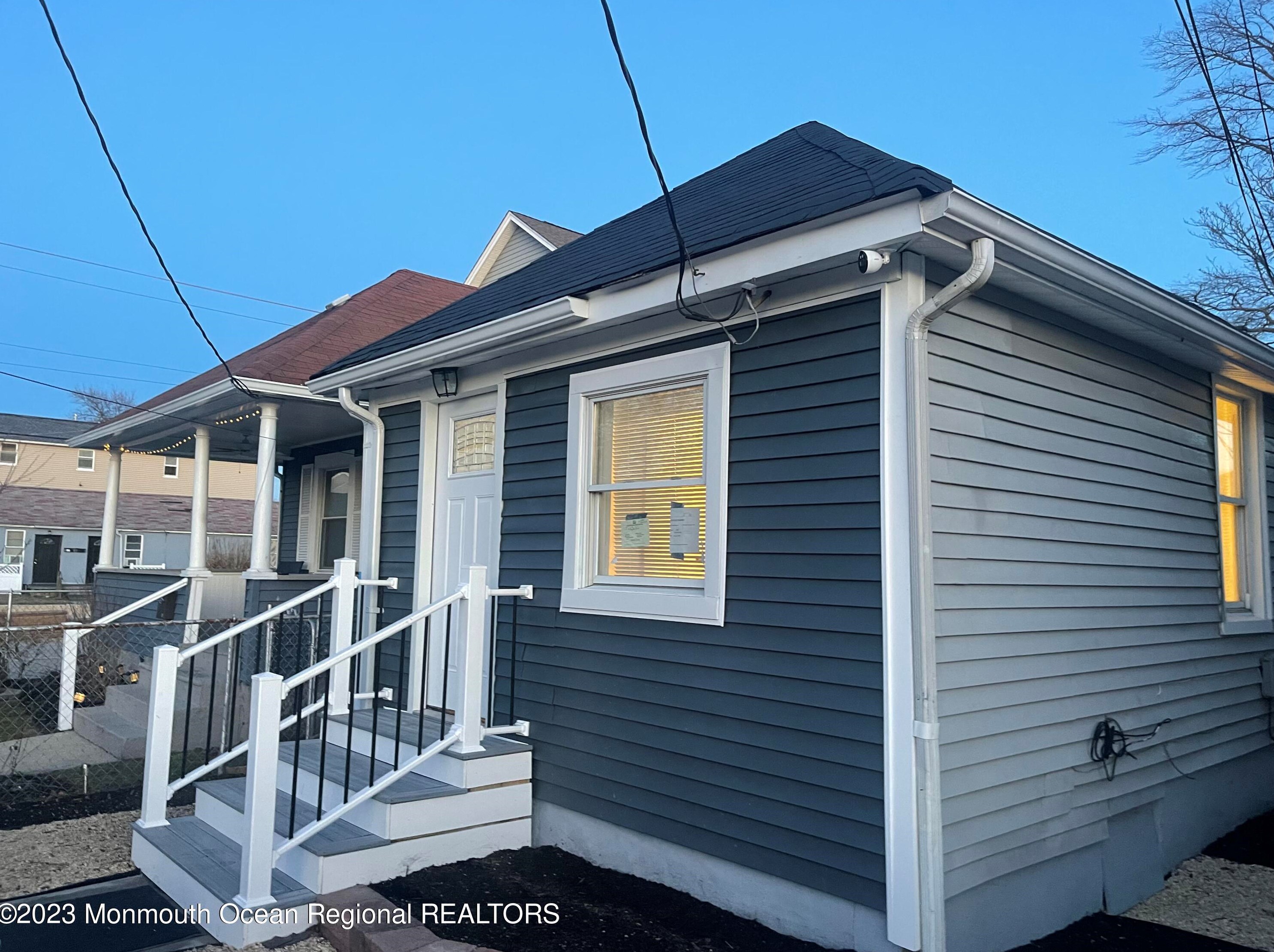 52 Bayview Ave, Ideal Beach NJ  07734-1235 exterior