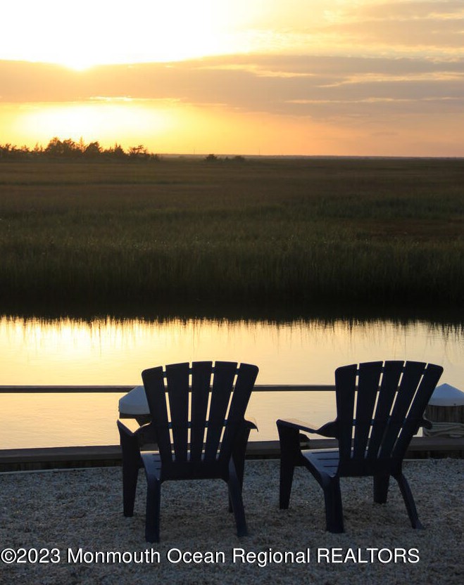 30 Portland Dr, Tuckerton NJ  08087-1213 exterior