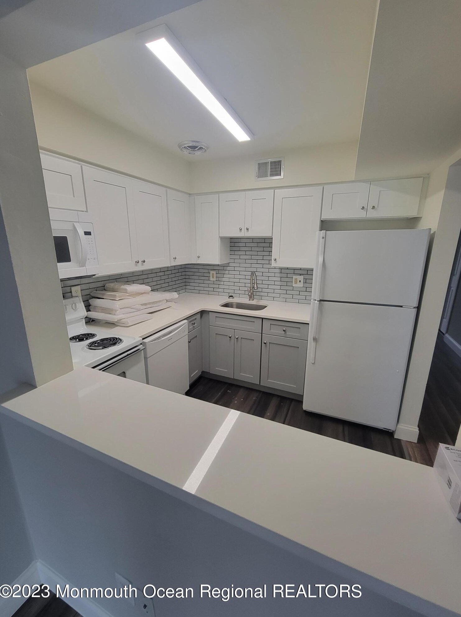 67 Greenwood Dr, East Freehold, NJ 07728