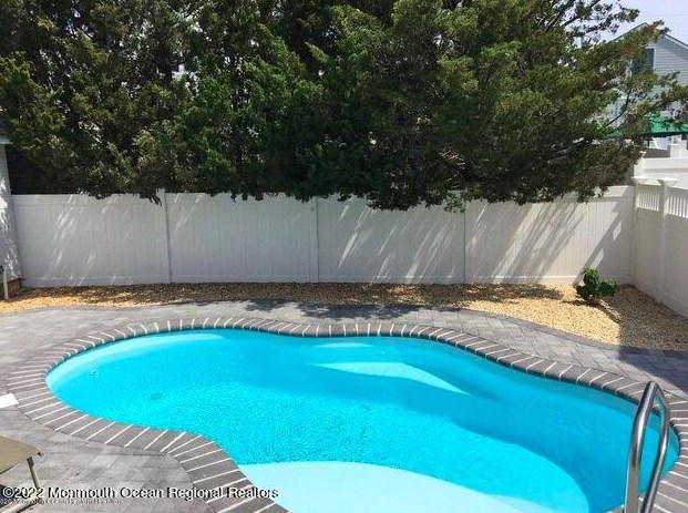 133 Newark Ave, Lavallette, NJ 08735