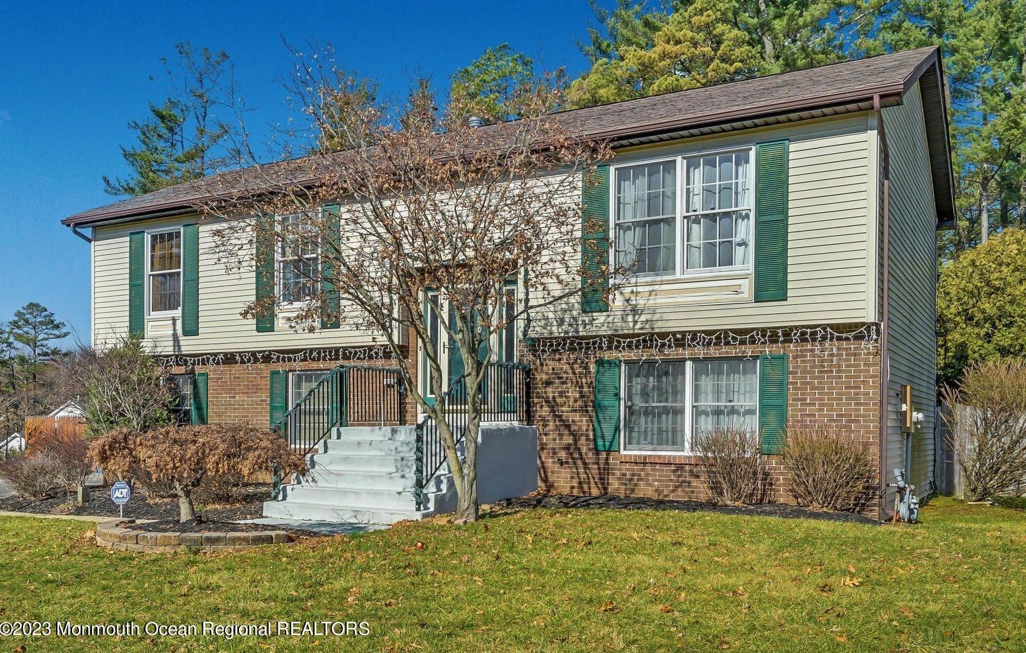 11 Mulberry Ct, Jackson Twp, NJ 08527