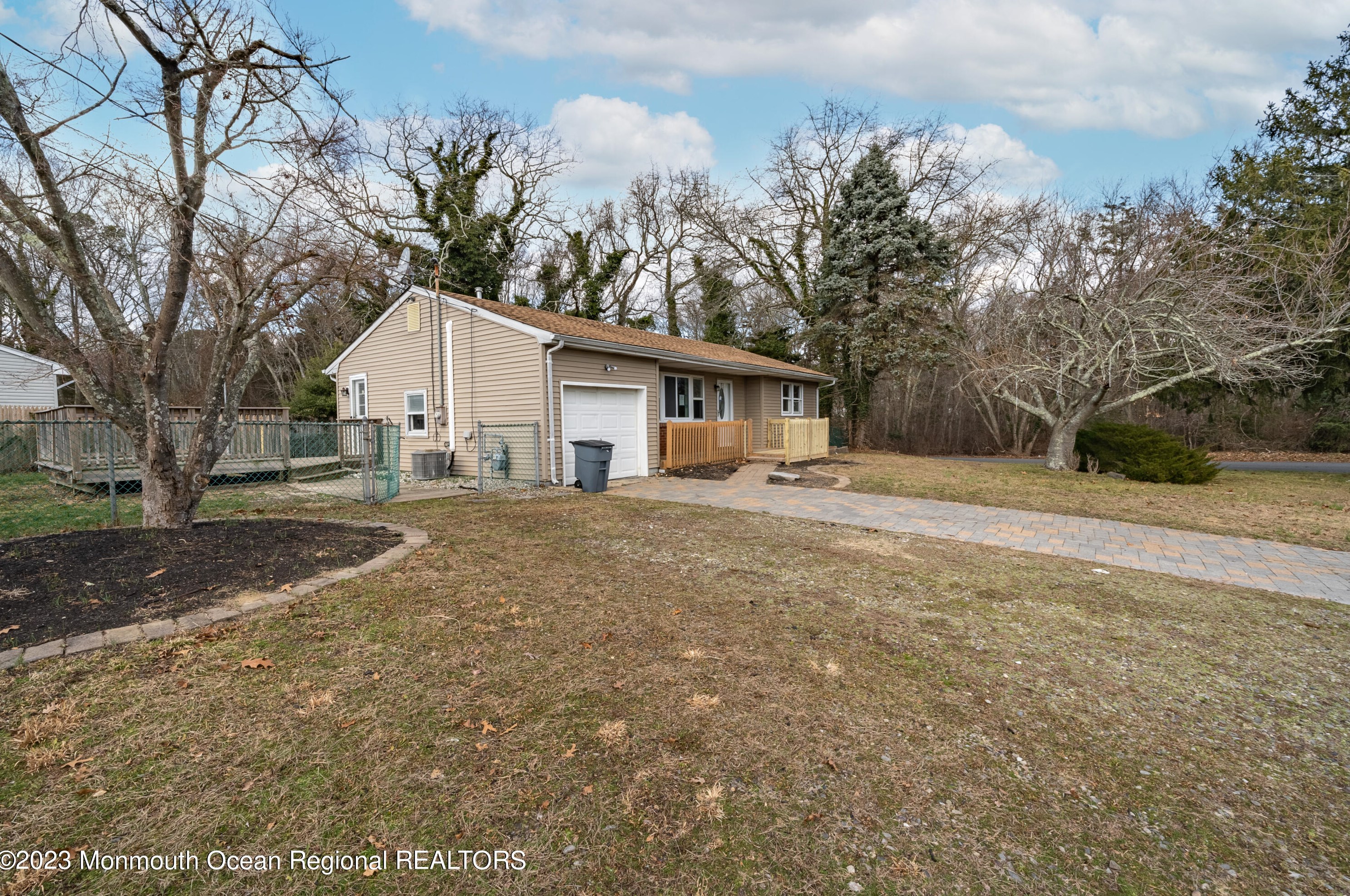 336 Enterprise Dr, Lacey, NJ 08731