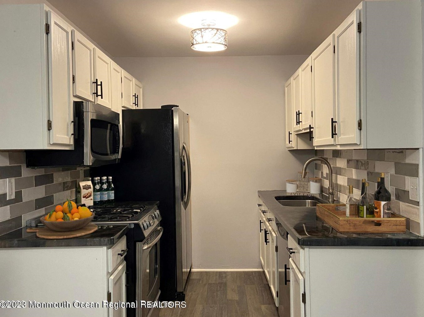 231 Atlantic St #34, Keyport, NJ 07735