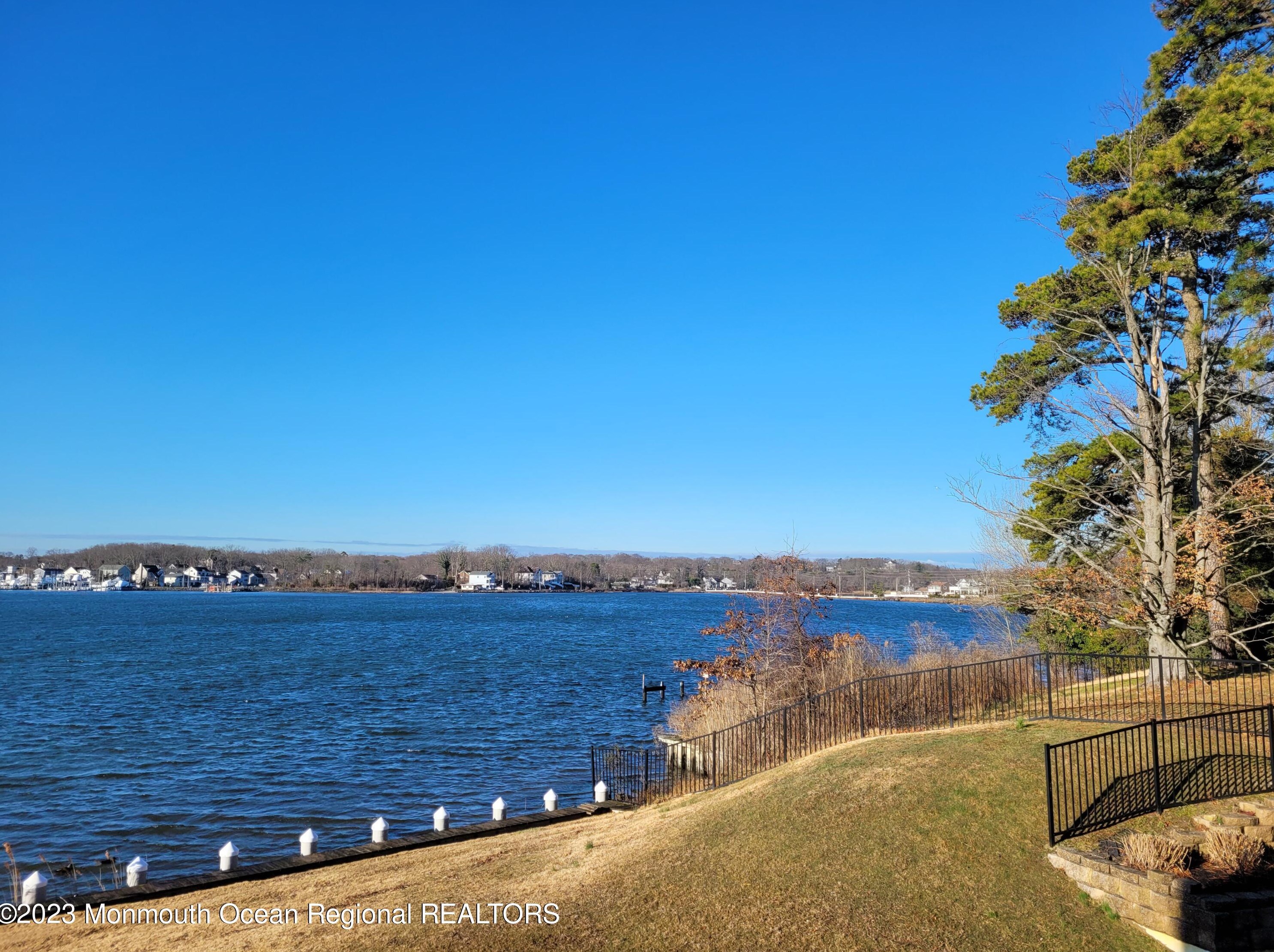 107 Riverview Ave #161b, Wall Township, NJ 07753