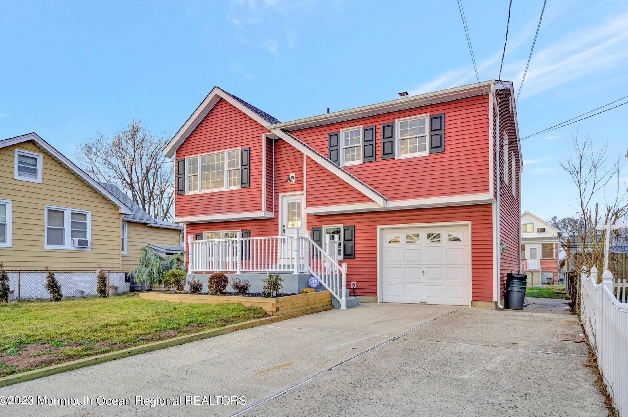 31 Monmouth Ave, Middletown, NJ 07748