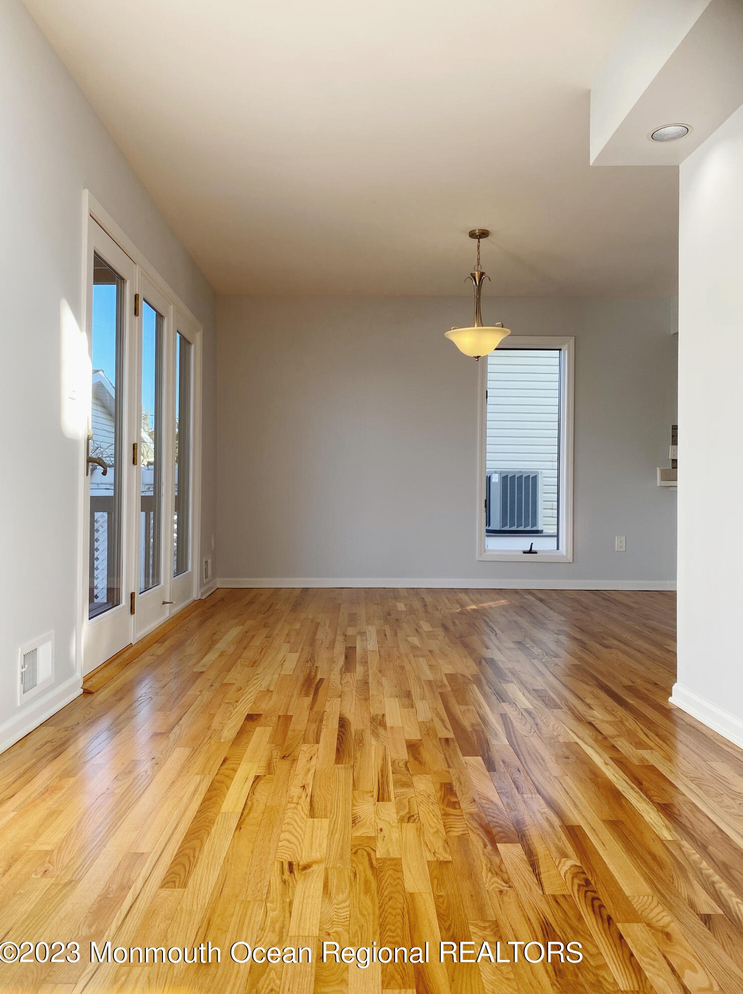 203 4th Ave, Wall Township NJ  07762-1065 exterior