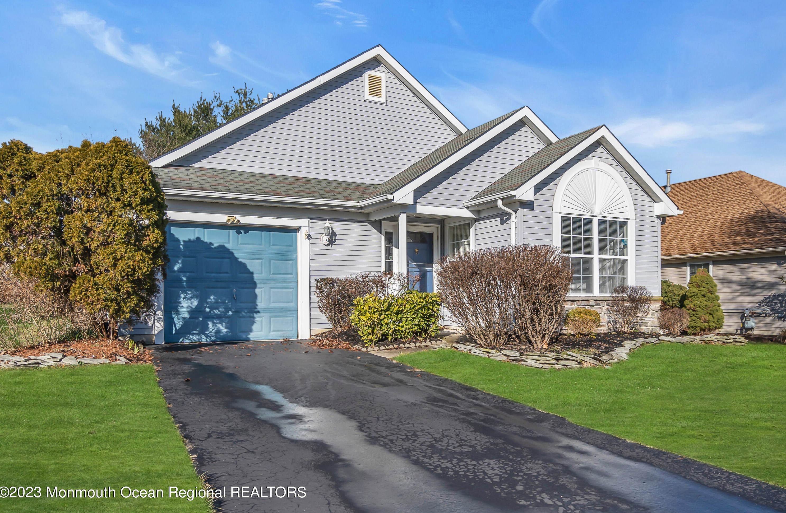 3176 Wood Spring Ln, Toms River, NJ 08755