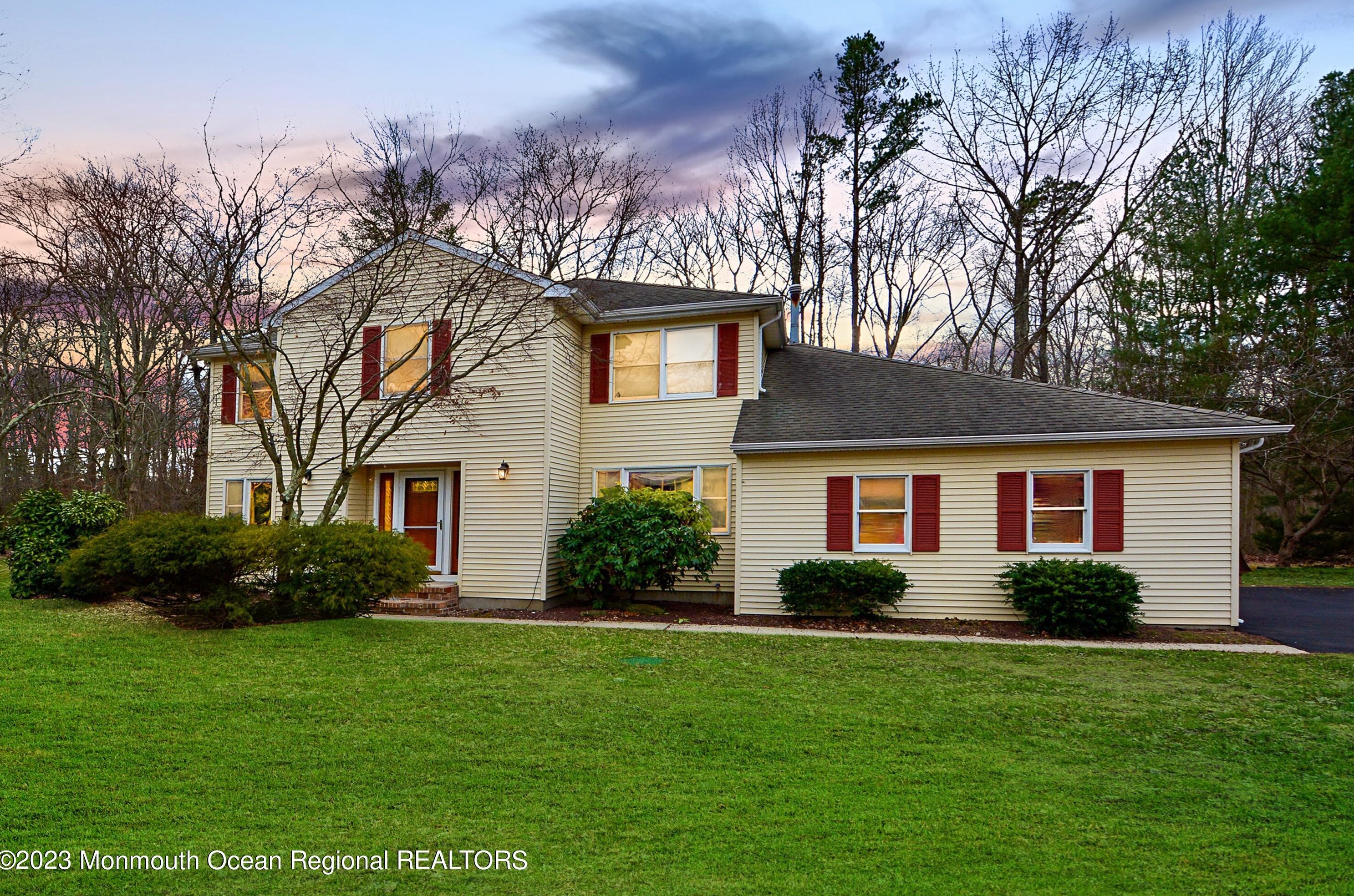 3 Reese Ct, Jackson Twp, NJ 08527