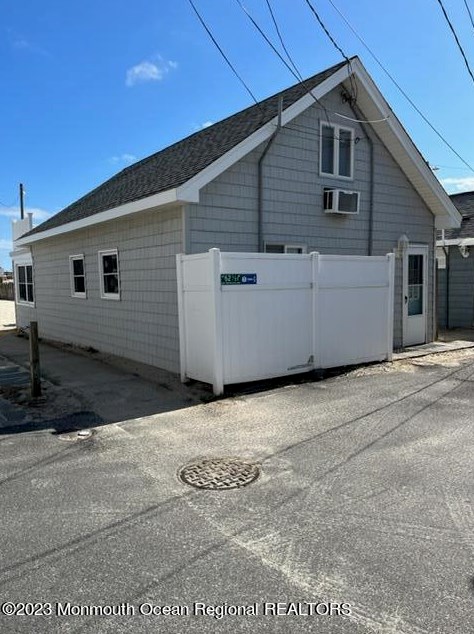 62 Rutherford Ln E #1/2, Lavallette, NJ 08735