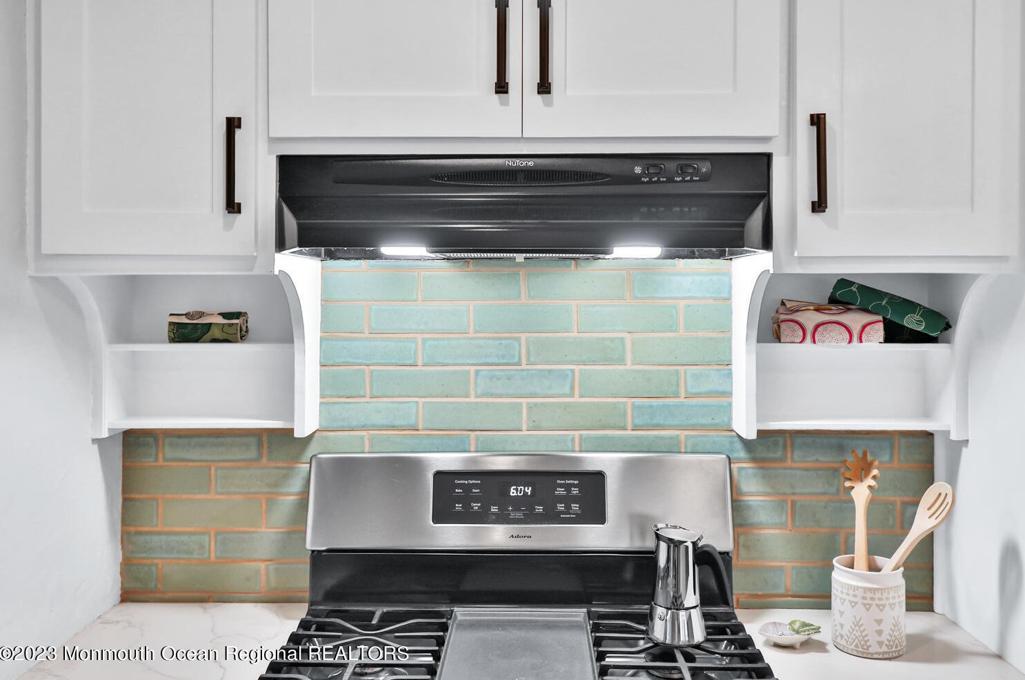 273 Cedar Ave, Wall Township NJ  08736-3612 exterior