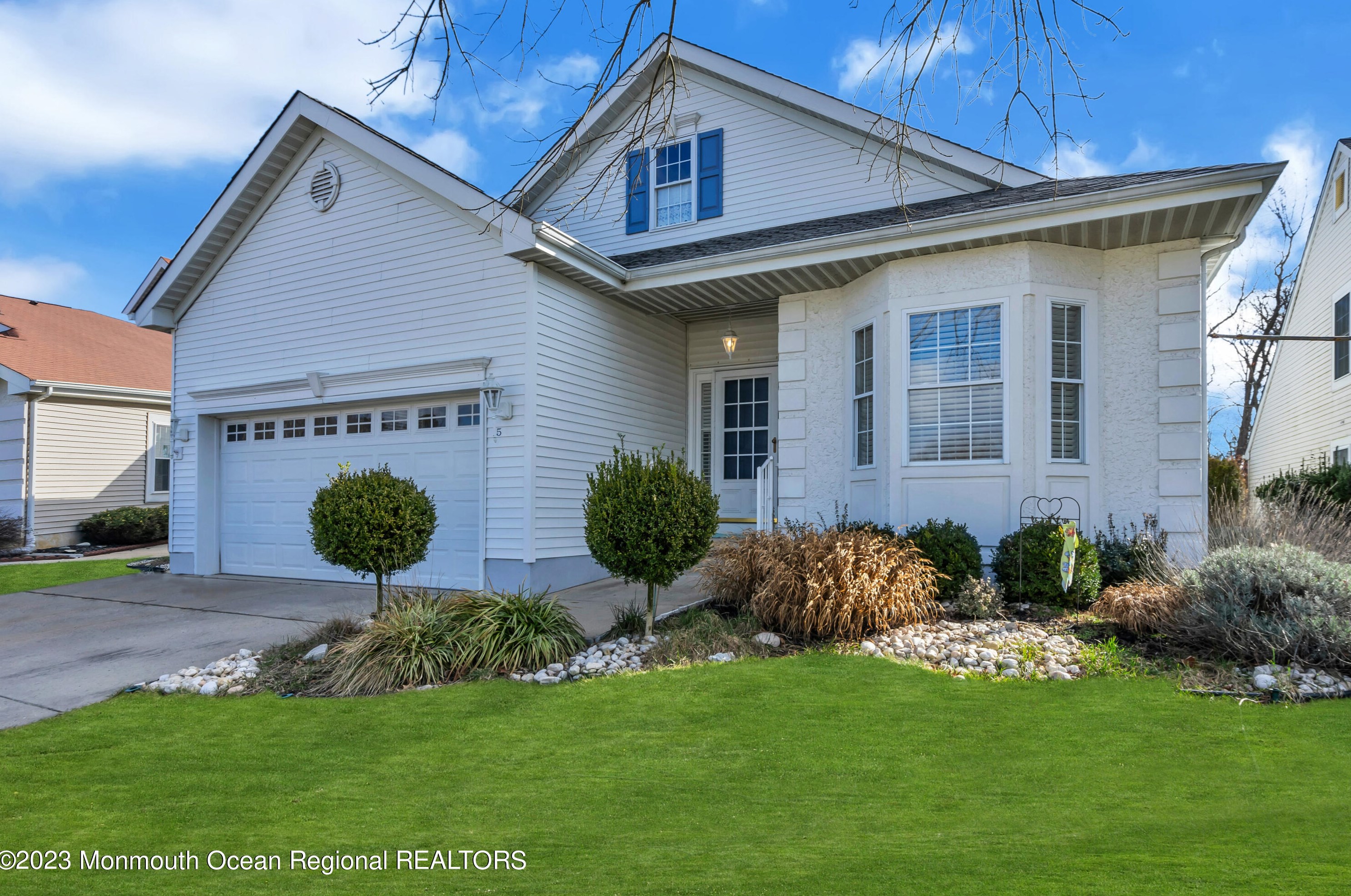 15 Merion Ln, Jackson Twp, NJ 08527