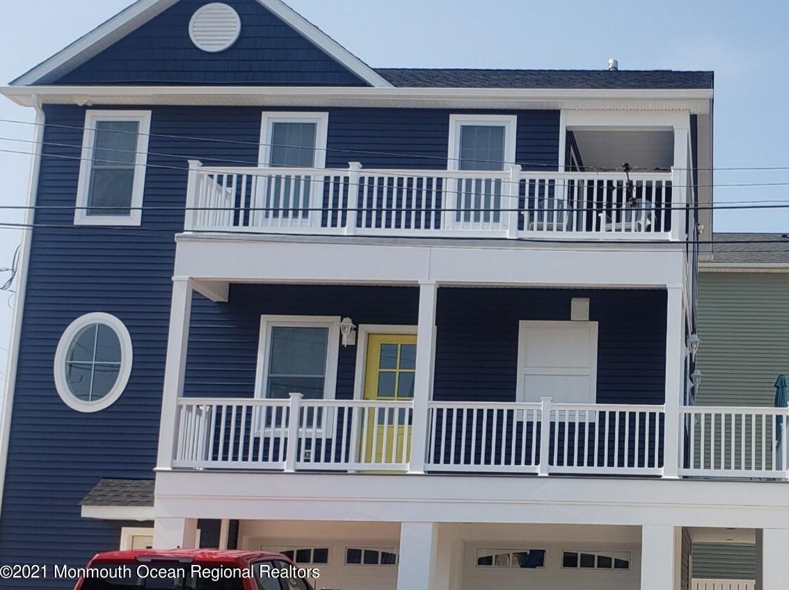 99 Coolidge Ave, Pelican Island, NJ 08751