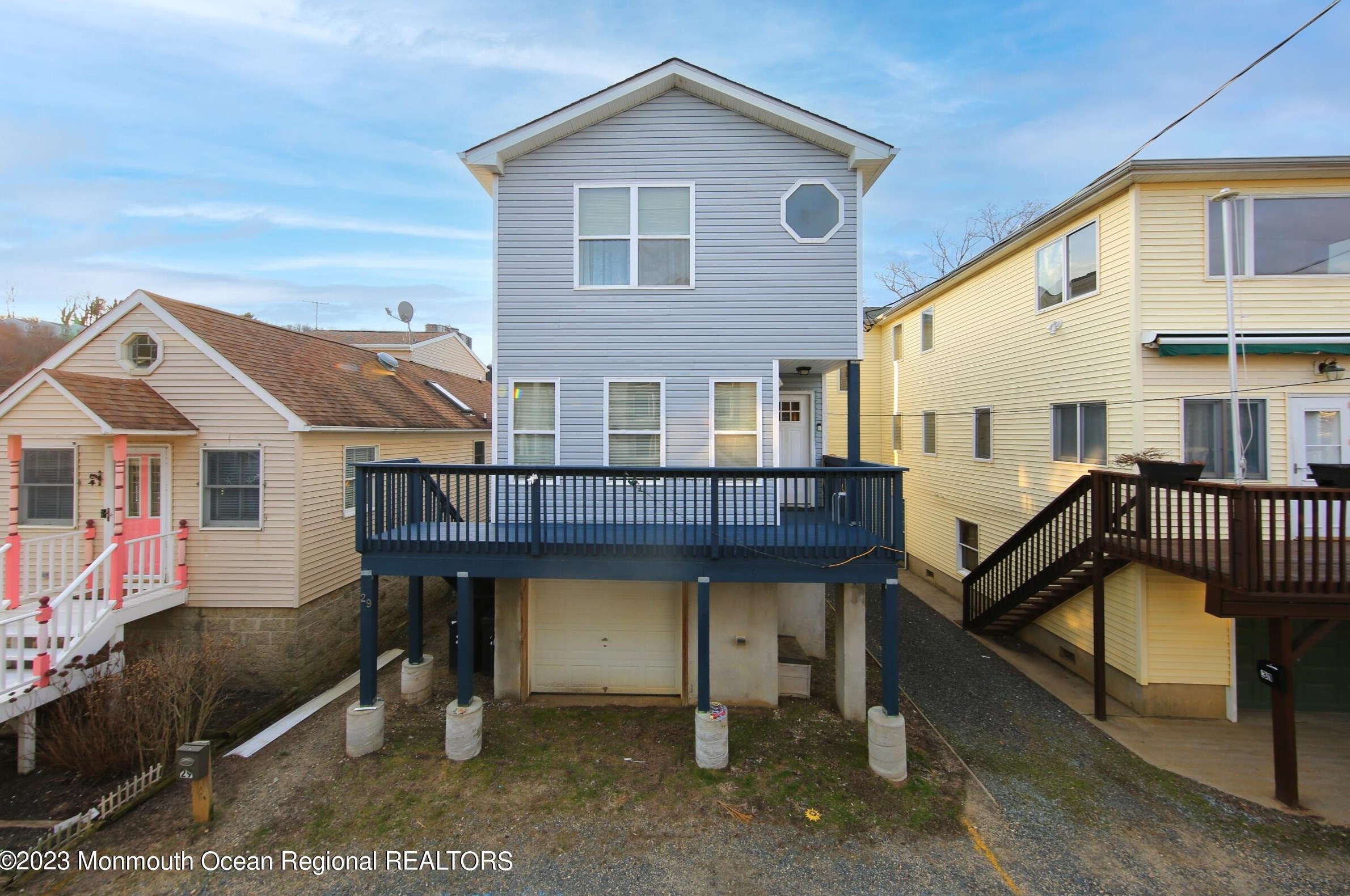 29 Gravelly Point Rd, Monmouth Hills, NJ 07732