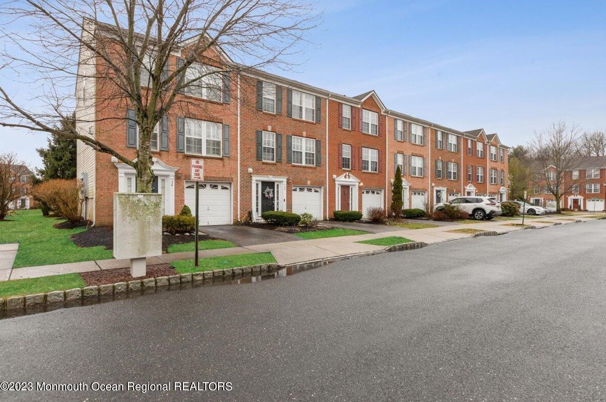 10 Abby Road, Wall Township, NJ 07727