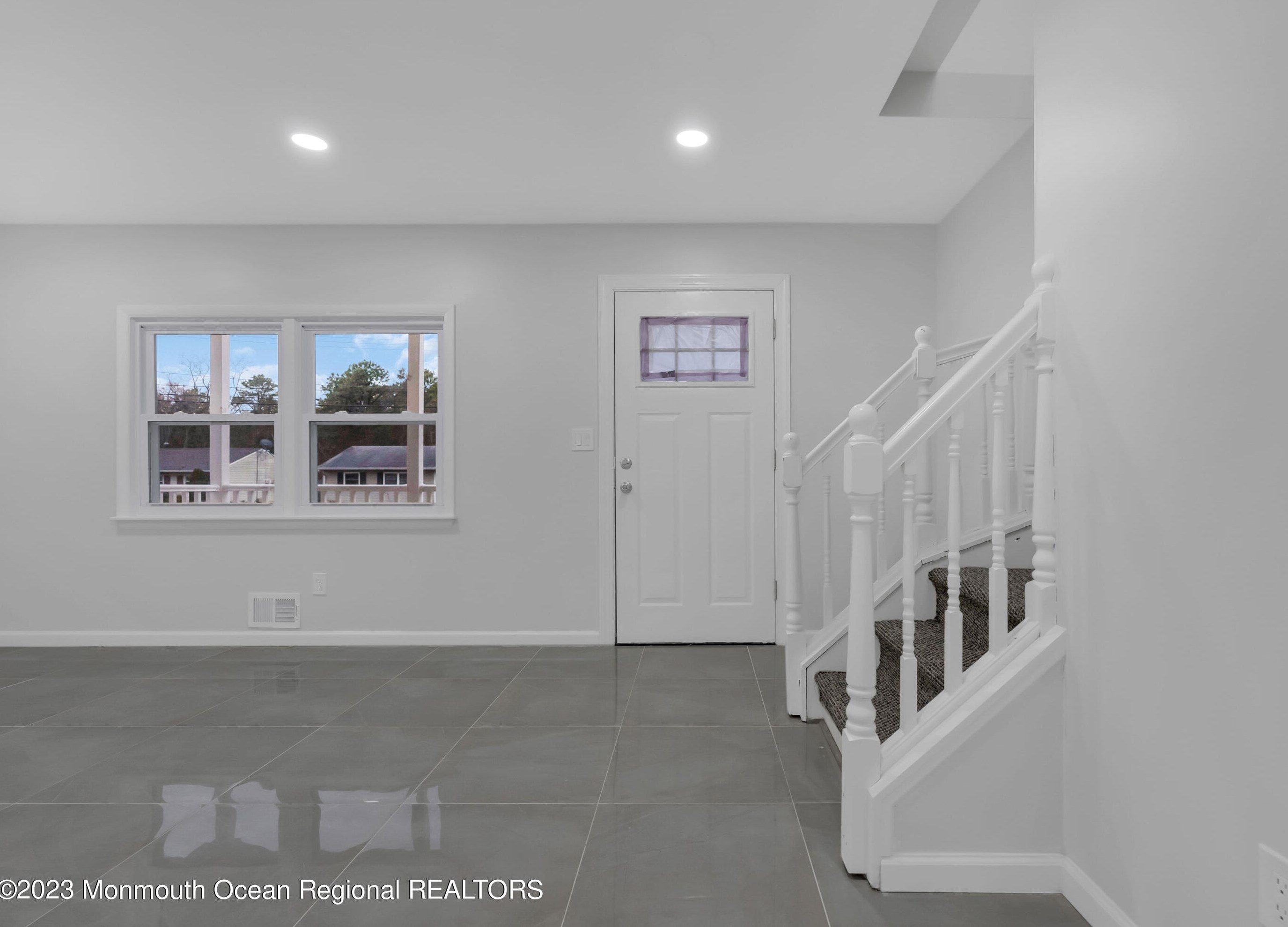 130 Attison Ave, Toms River NJ  08757-5206 exterior