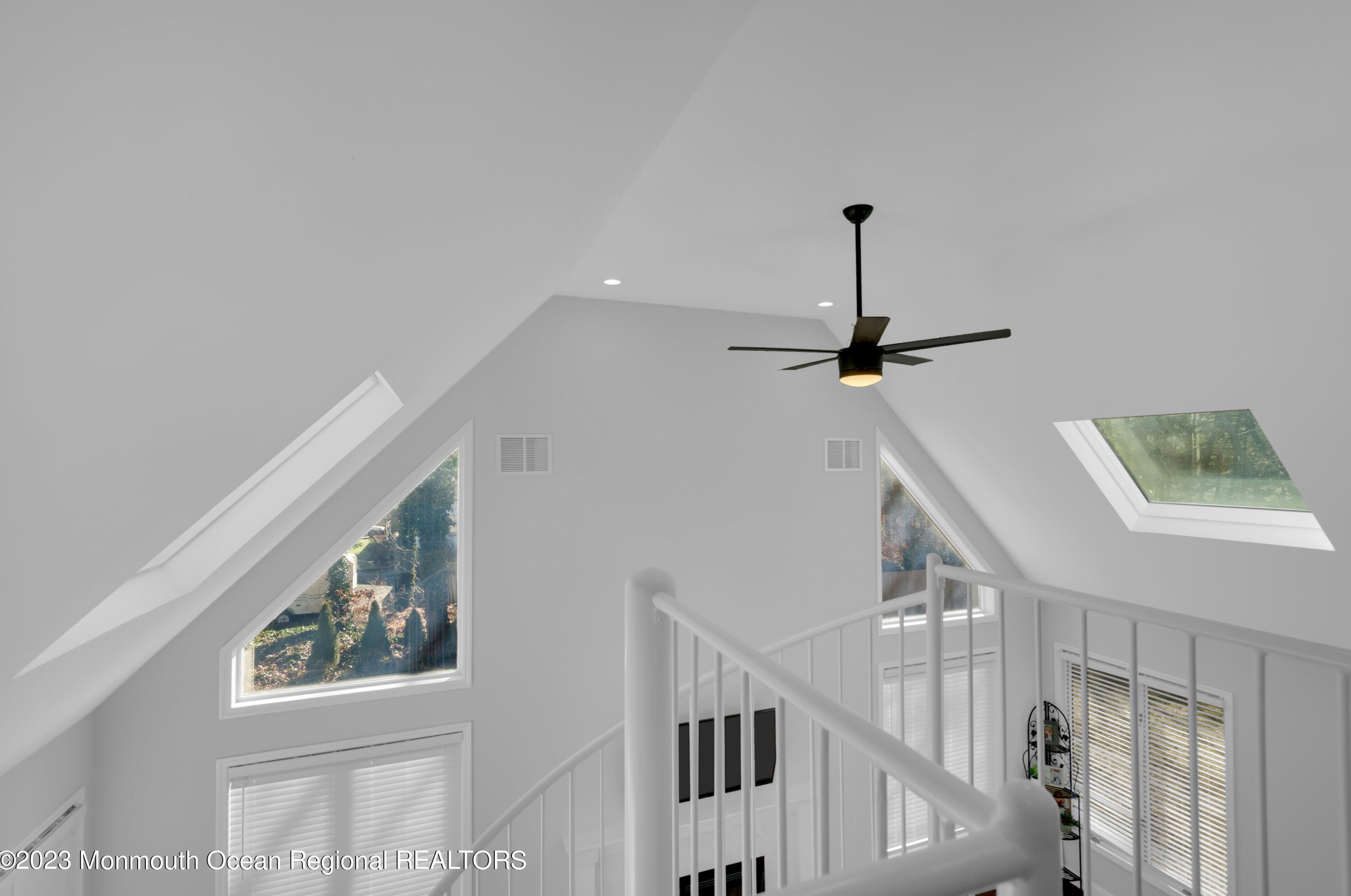 701 Manchester St, Toms River NJ  08757-2332 exterior