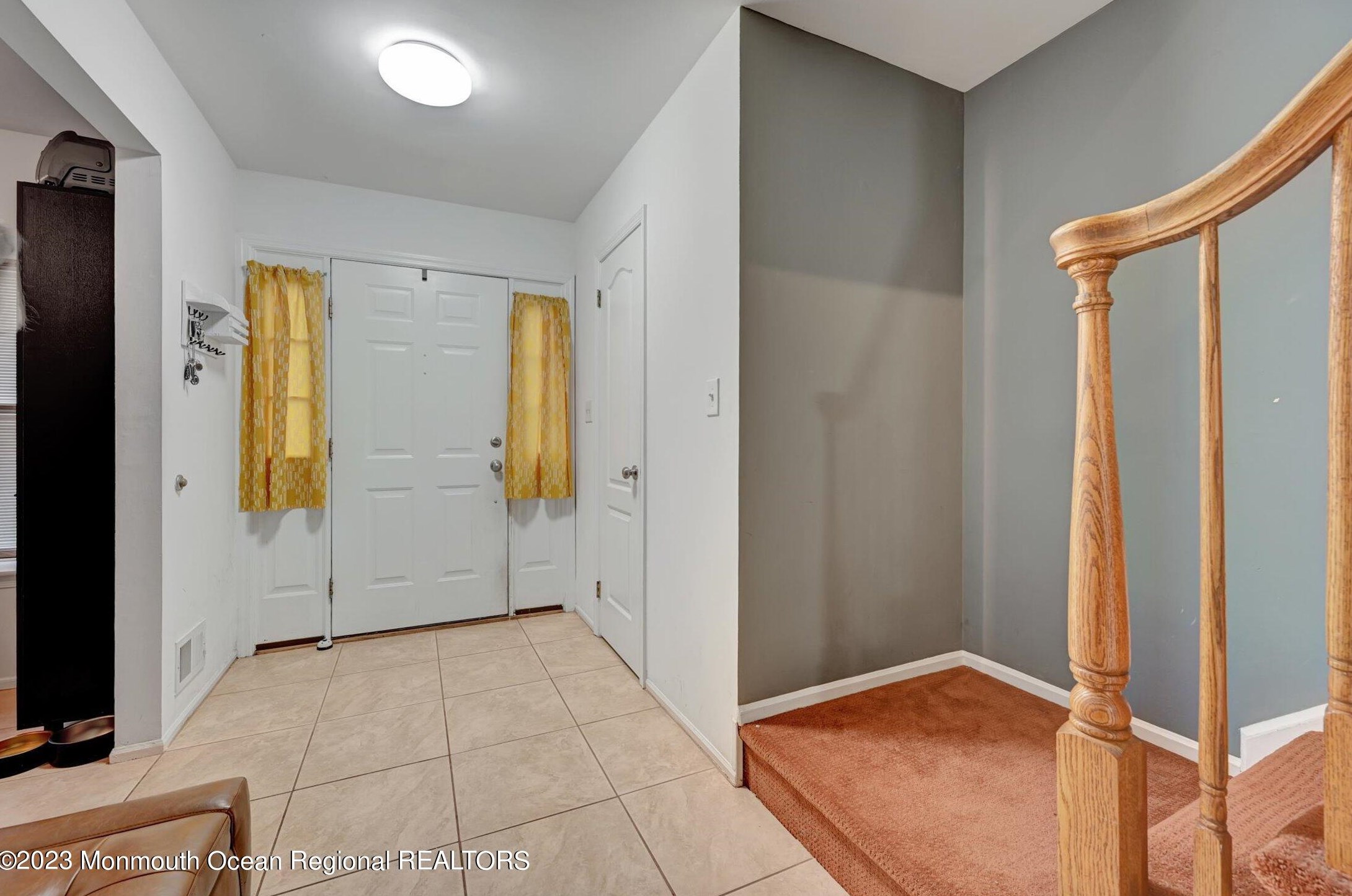 56 Kensington Ct #2, East Freehold, NJ 07728