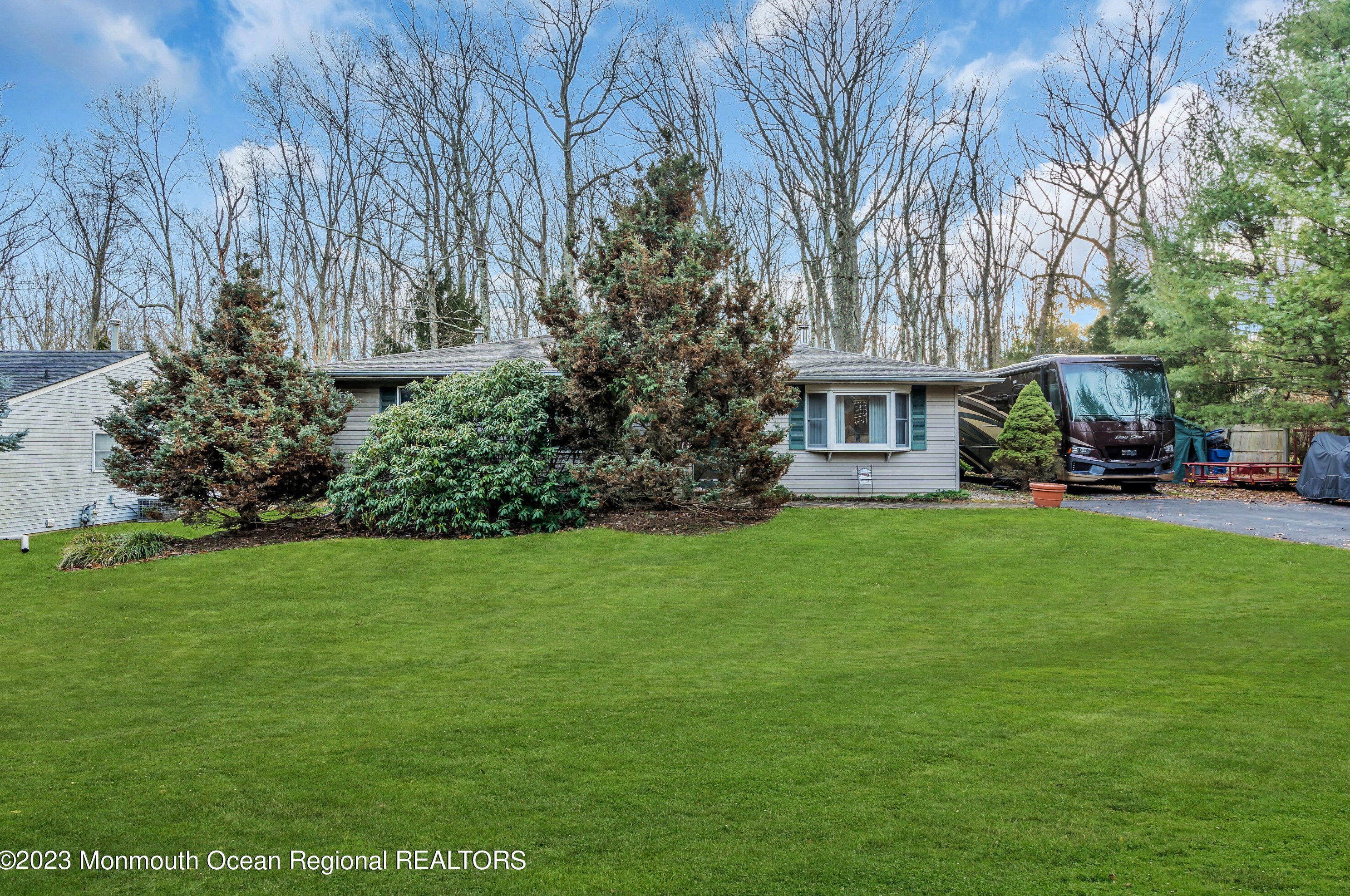 418 Leesville Rd, Jackson Twp, NJ 08527