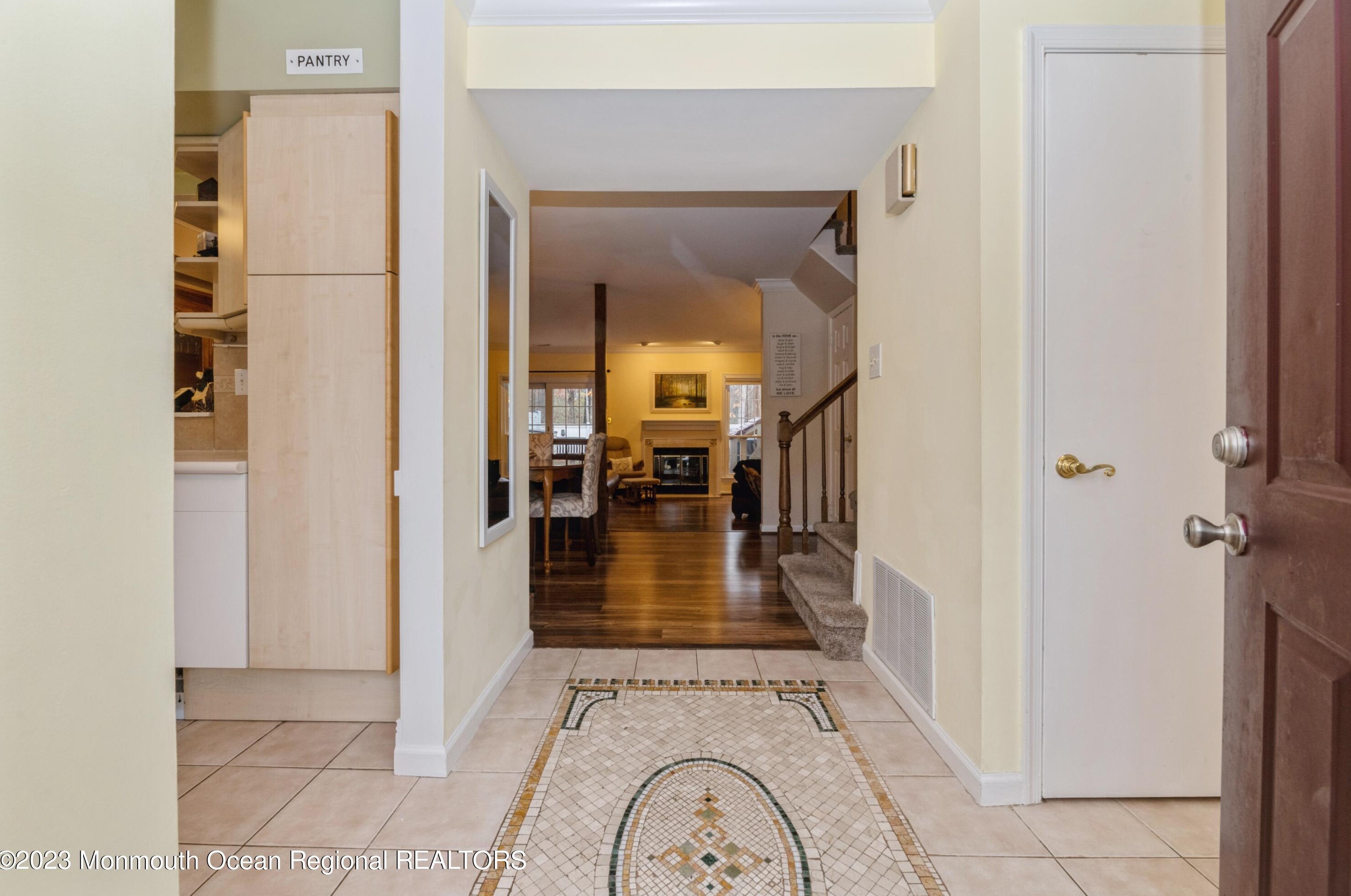 62 Foxwood Pl, Morganville, NJ 07751