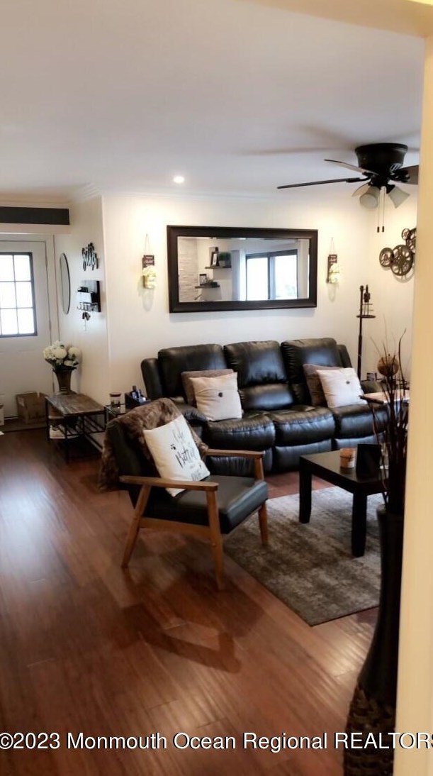 108 Daisy Ct, Jackson Twp, NJ 08527