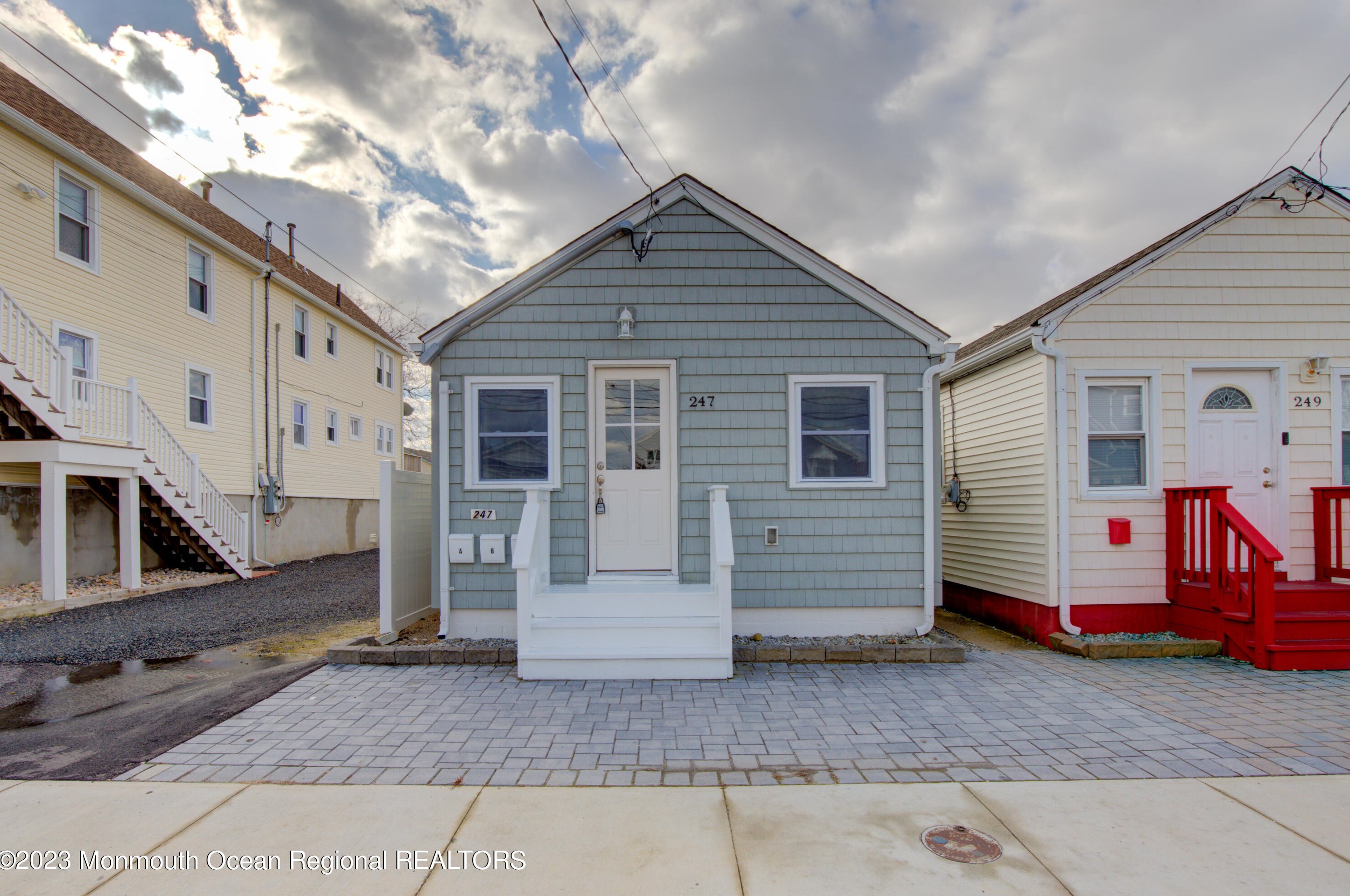 247 Sherman Ave, Pelican Island, NJ 08751