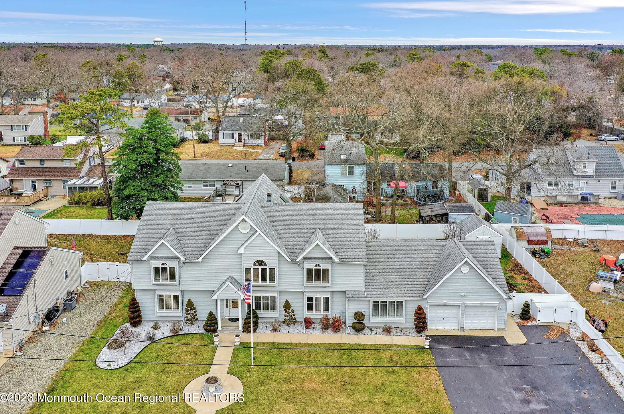 316 Chestnut Dr, Lacey Township, NJ 08734