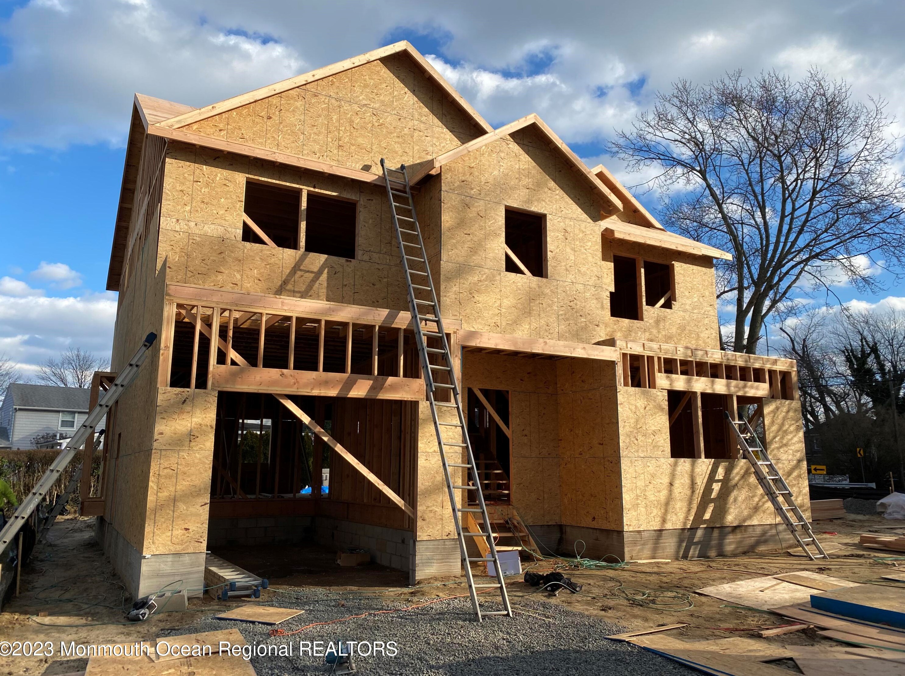 199 Trenton Ct, Point Pleasant Beach, NJ 08742