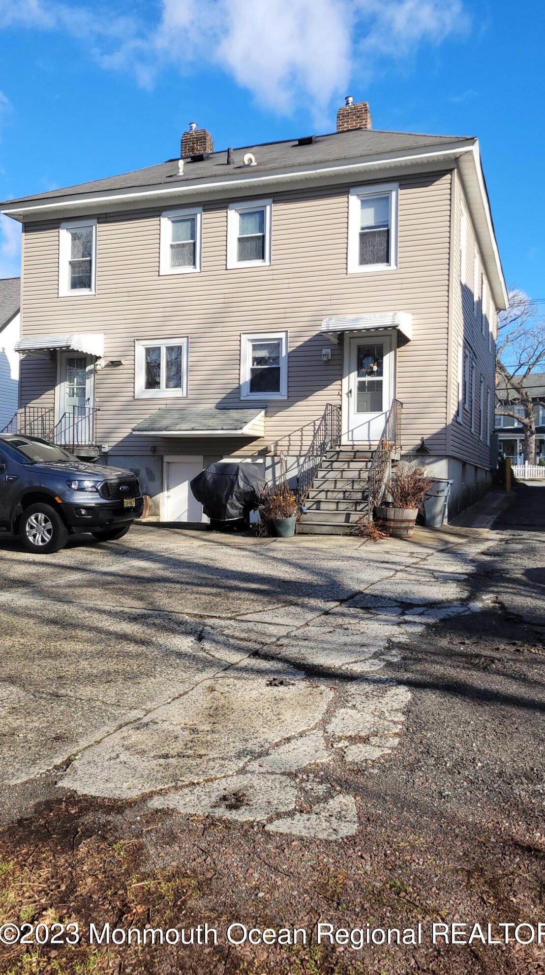 79 Branch Ave, Tinton Falls, NJ 07701