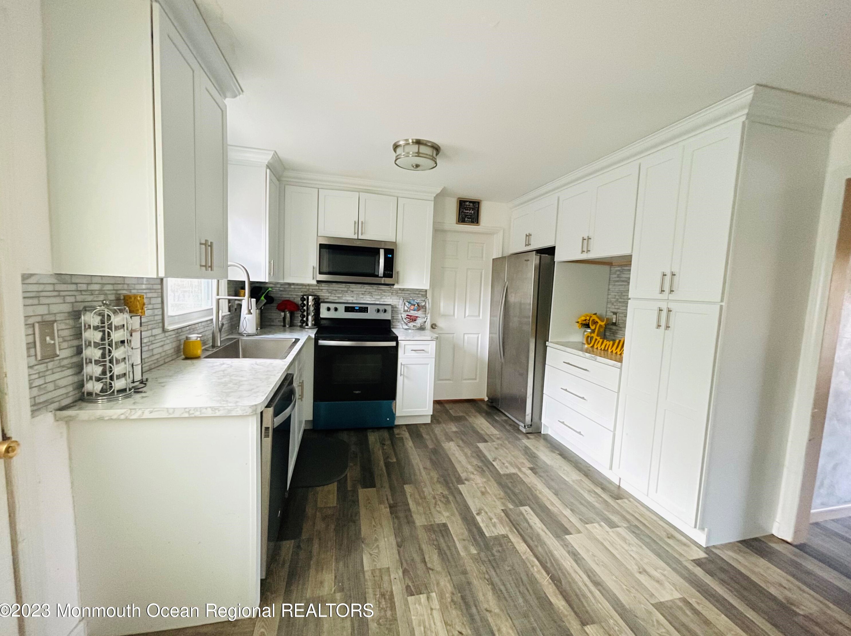 1401 Edgemere Ave, Lacey, NJ 08731