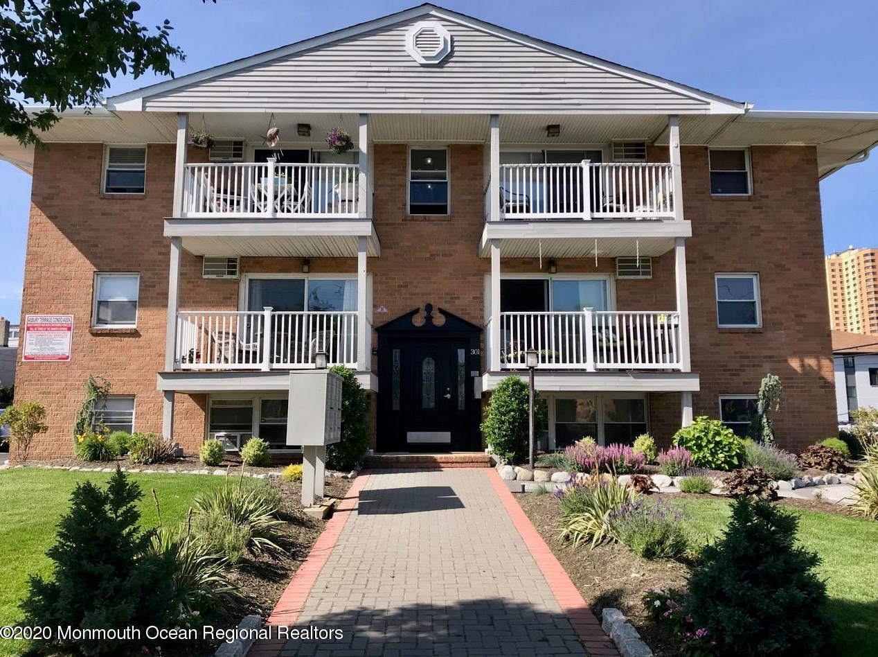 301 Sixth Ave #305, Tinton Falls, NJ 07712