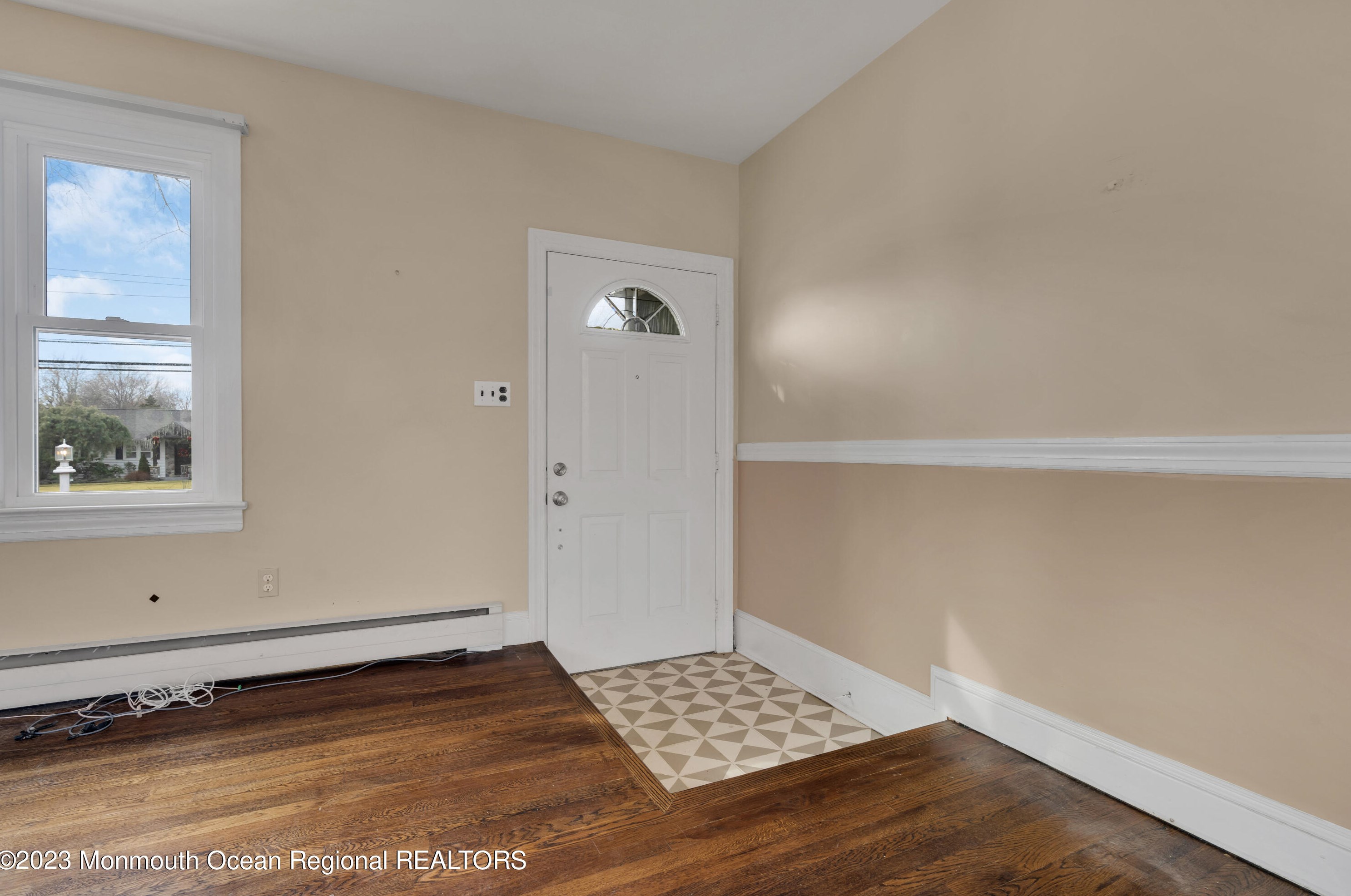 187 Whalepond Rd, Oakhurst, NJ 07755
