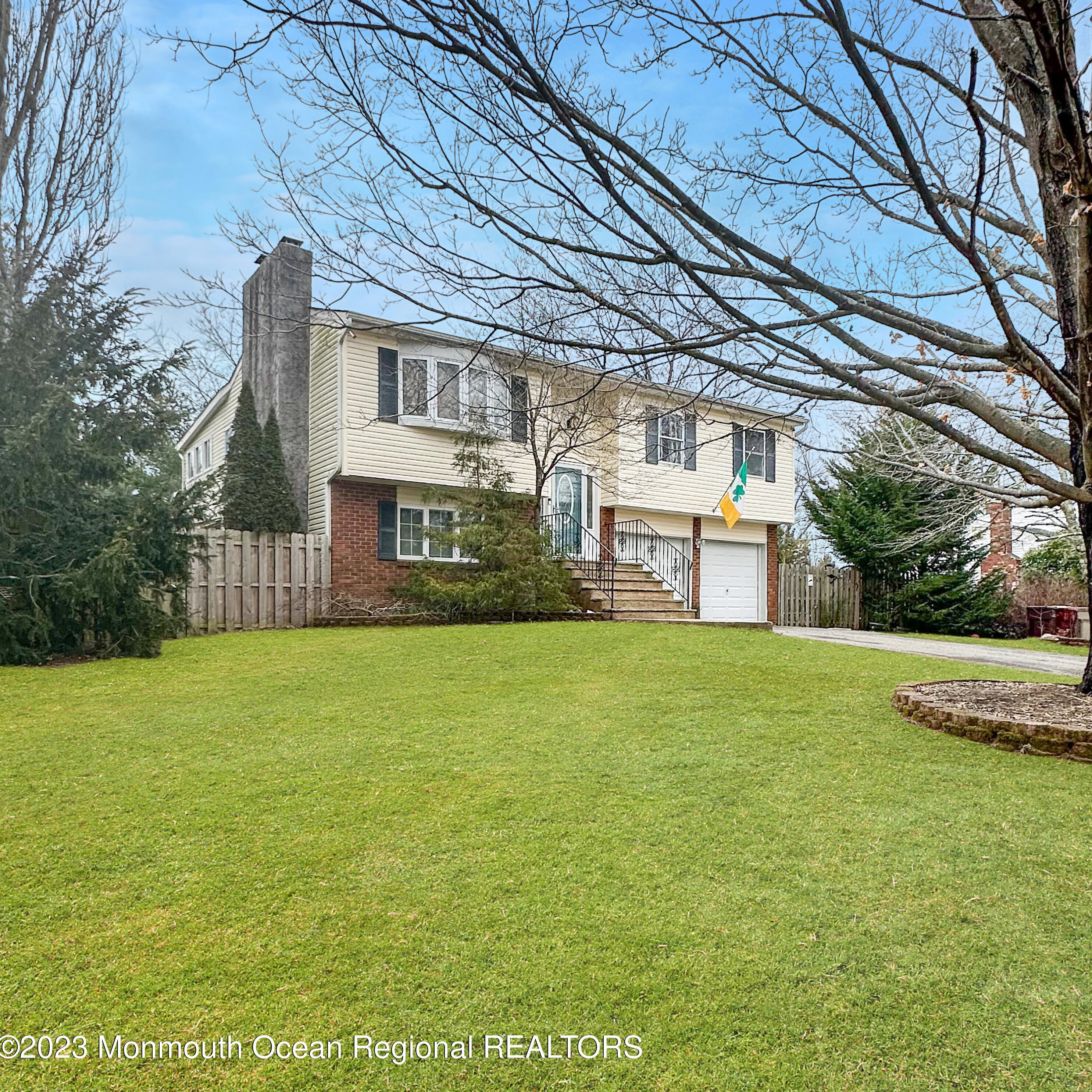 8 Widgeon Dr, Berkeley Township, NJ 08721