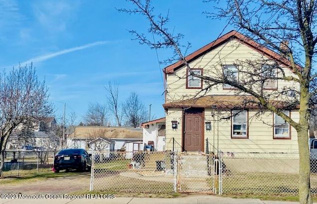 707 Florence Ave, Keyport NJ 07735-2534 exterior