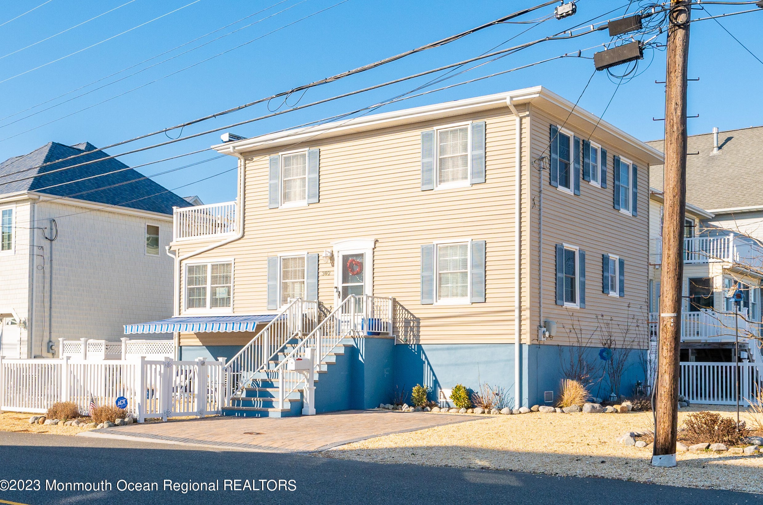 302 2nd Ave, Pelican Island, NJ 08751