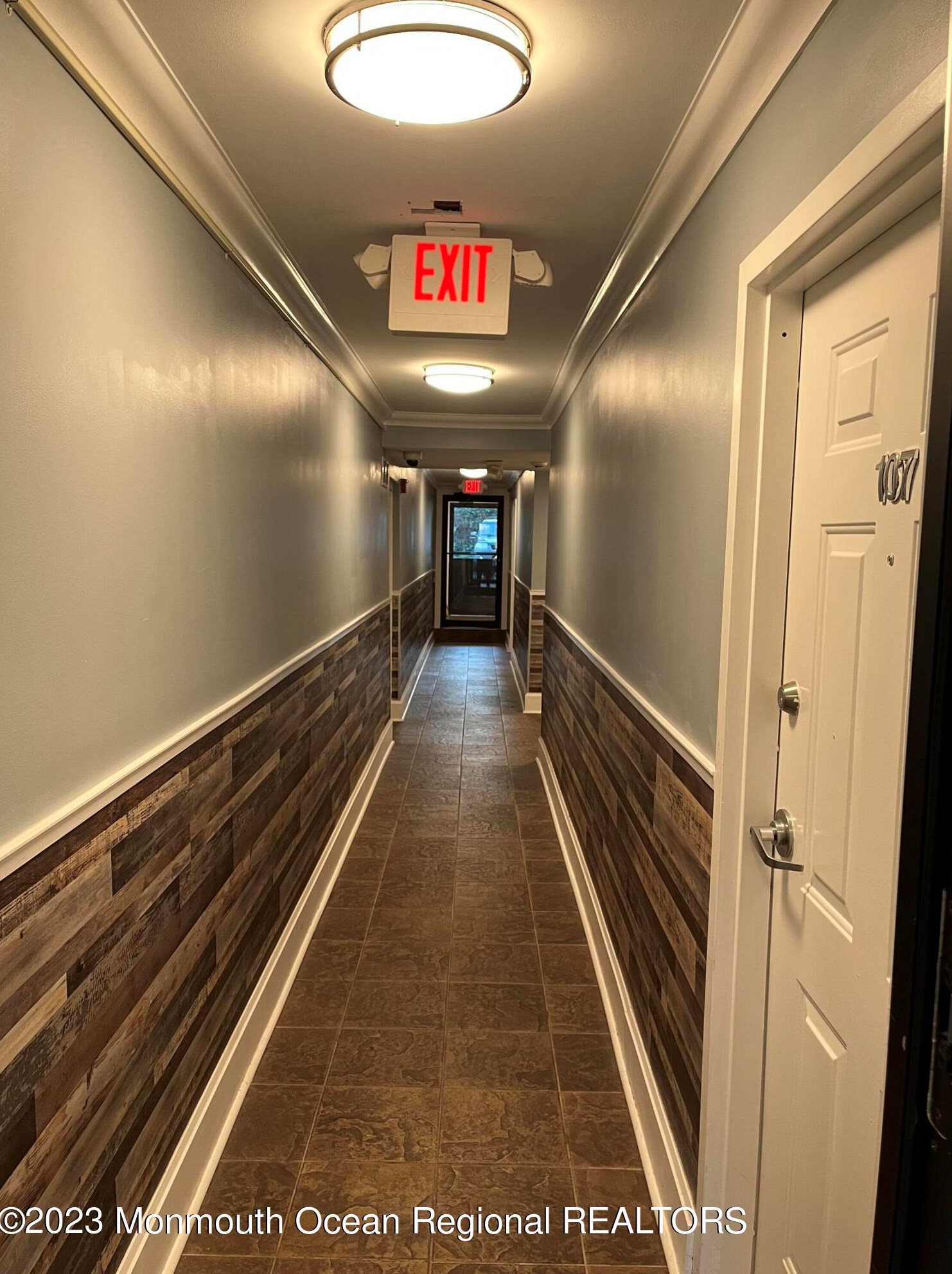 304 4th Ave #105, Tinton Falls, NJ 07712