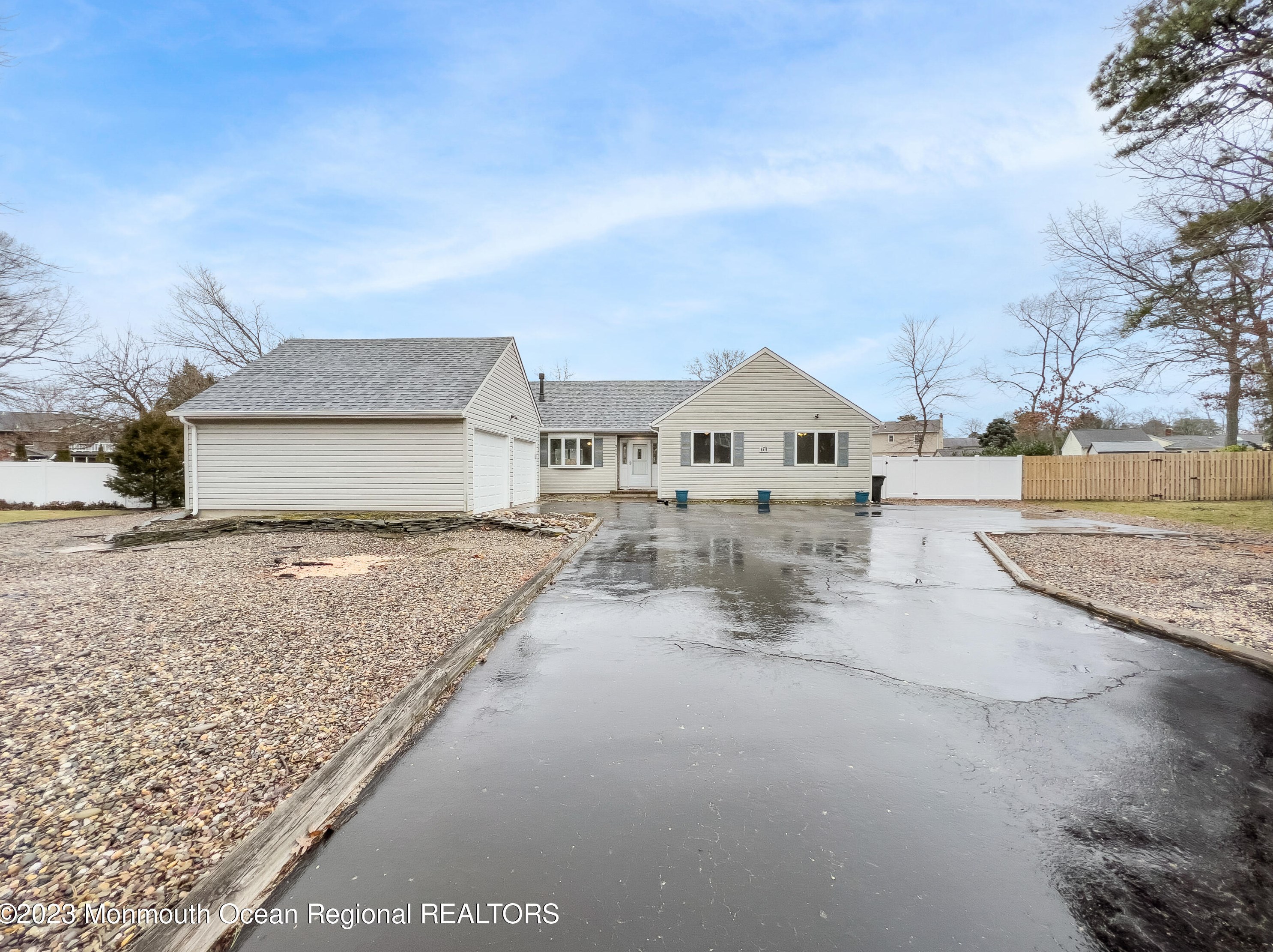 711 Amherst Rd, Lacey Township, NJ 08734