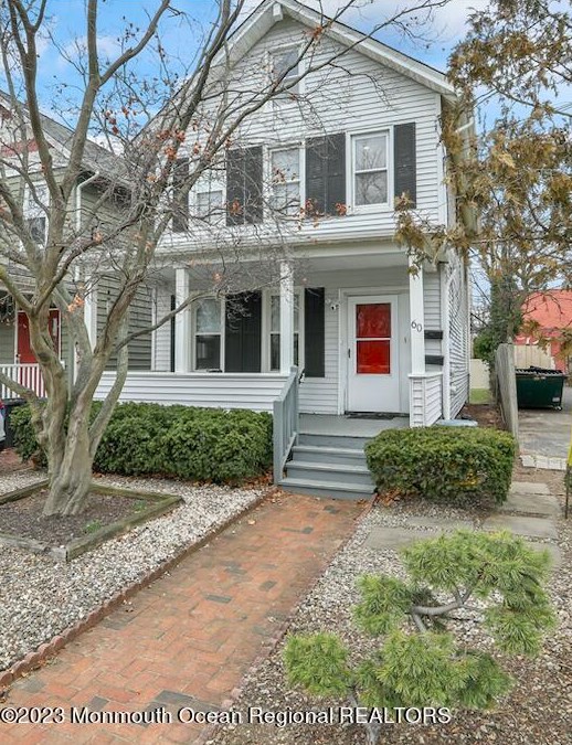 60 Oakland St, Tinton Falls, NJ 07701