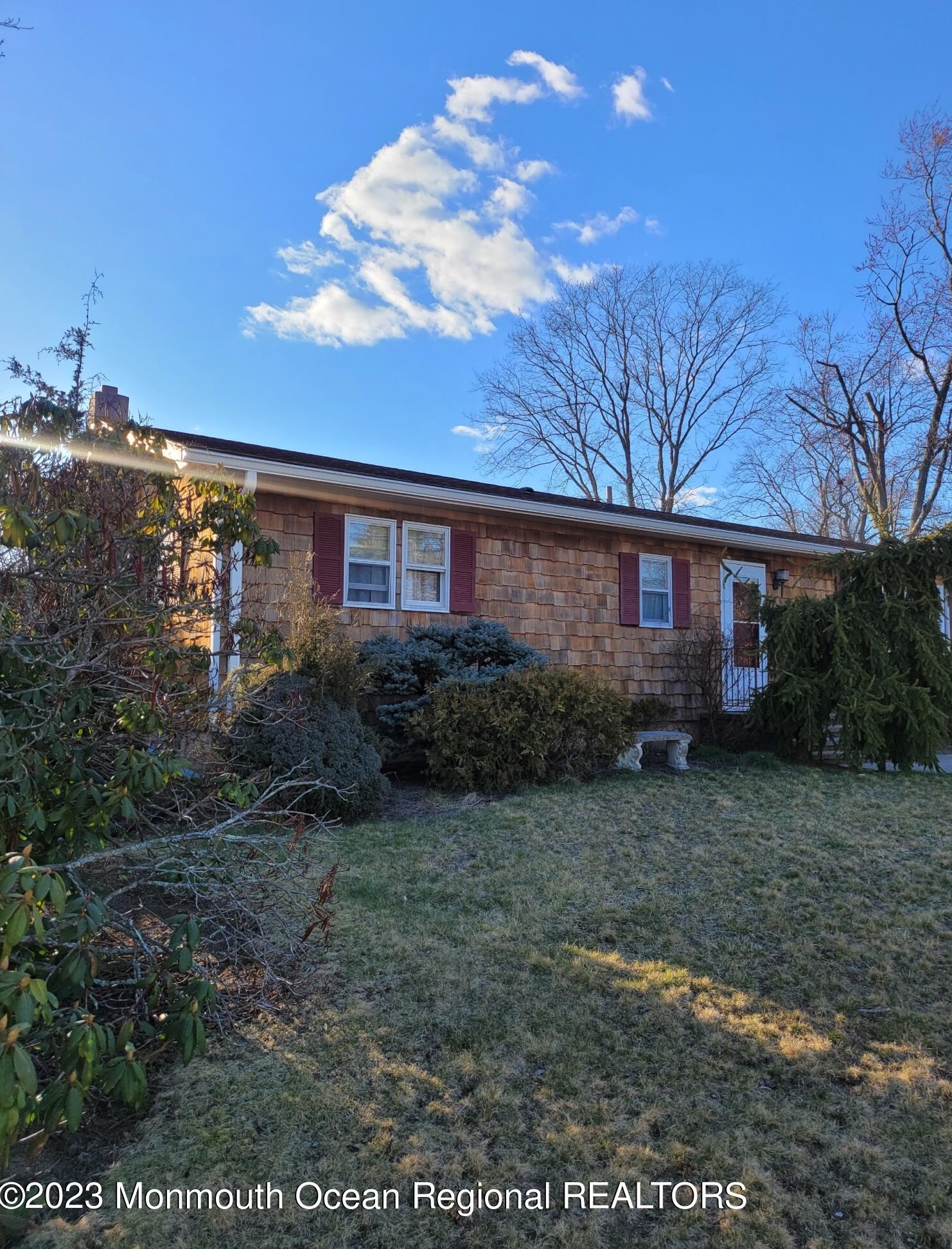 316 Wisteria Dr, Bricktown, NJ 08723